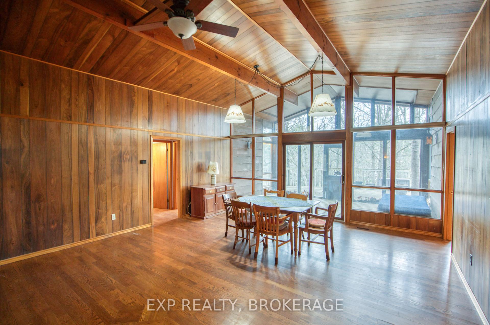 Photo 4 of 1026 Desert Creek Lane, Frontenac, Frontenac South — HOMEH