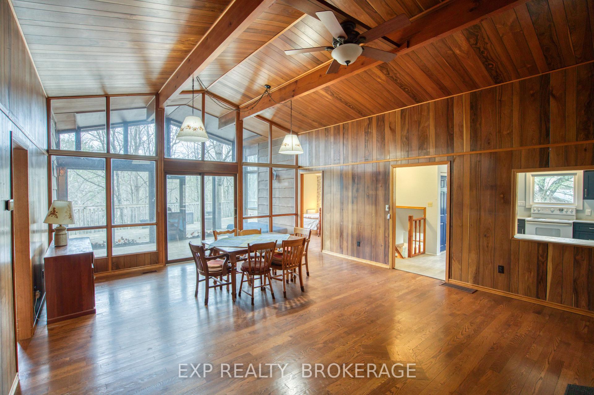 Photo 5 of 1026 Desert Creek Lane, Frontenac, Frontenac South — HOMEH