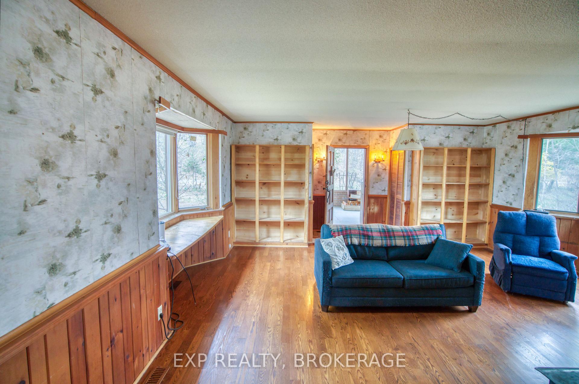 Photo 15 of 1026 Desert Creek Lane, Frontenac, Frontenac South — HOMEH