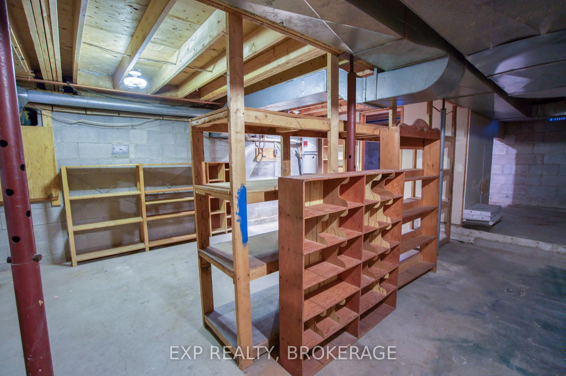 Photo 36 of 1026 Desert Creek Lane, Frontenac, Frontenac South — HOMEH