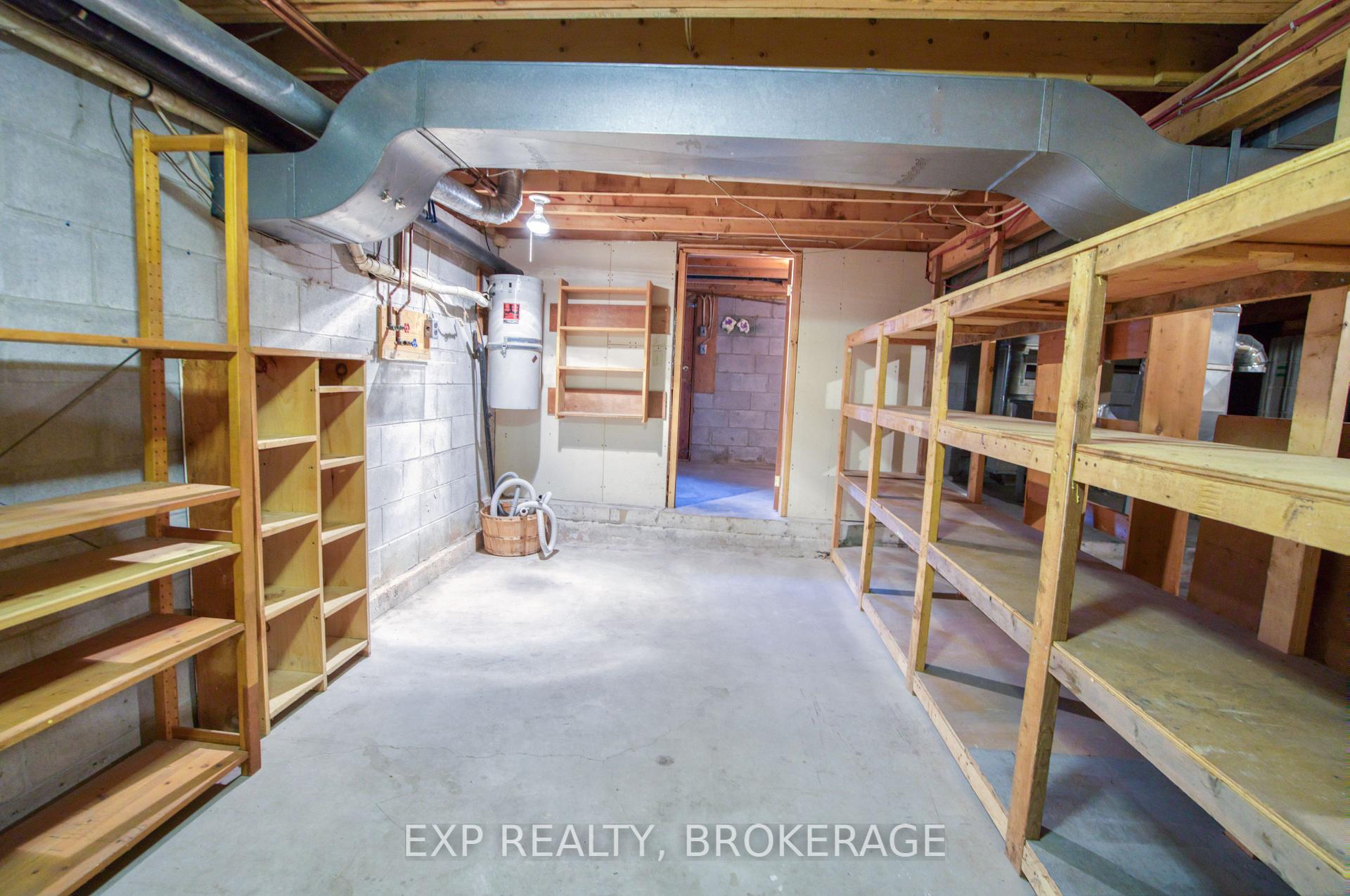 Photo 37 of 1026 Desert Creek Lane, Frontenac, Frontenac South — HOMEH