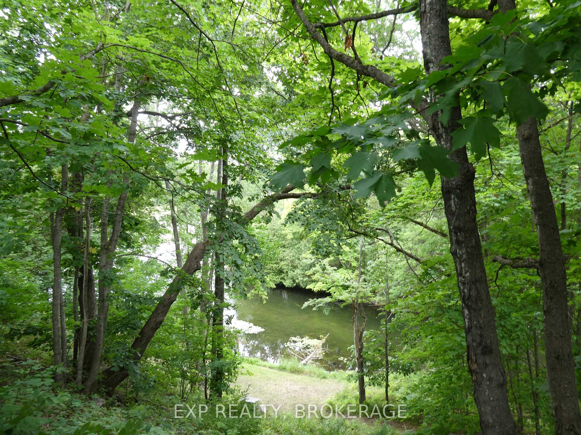 Photo 43 of 1026 Desert Creek Lane, Frontenac, Frontenac South — HOMEH