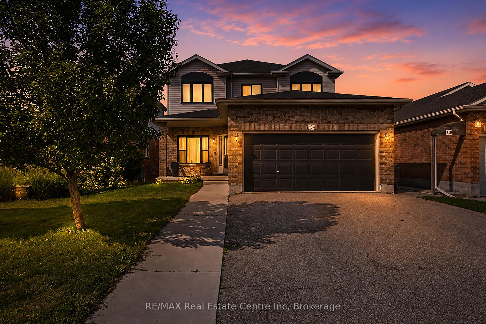 Photo 4 of 52 Washburn Drive, Guelph, Grange Road — HOMEH