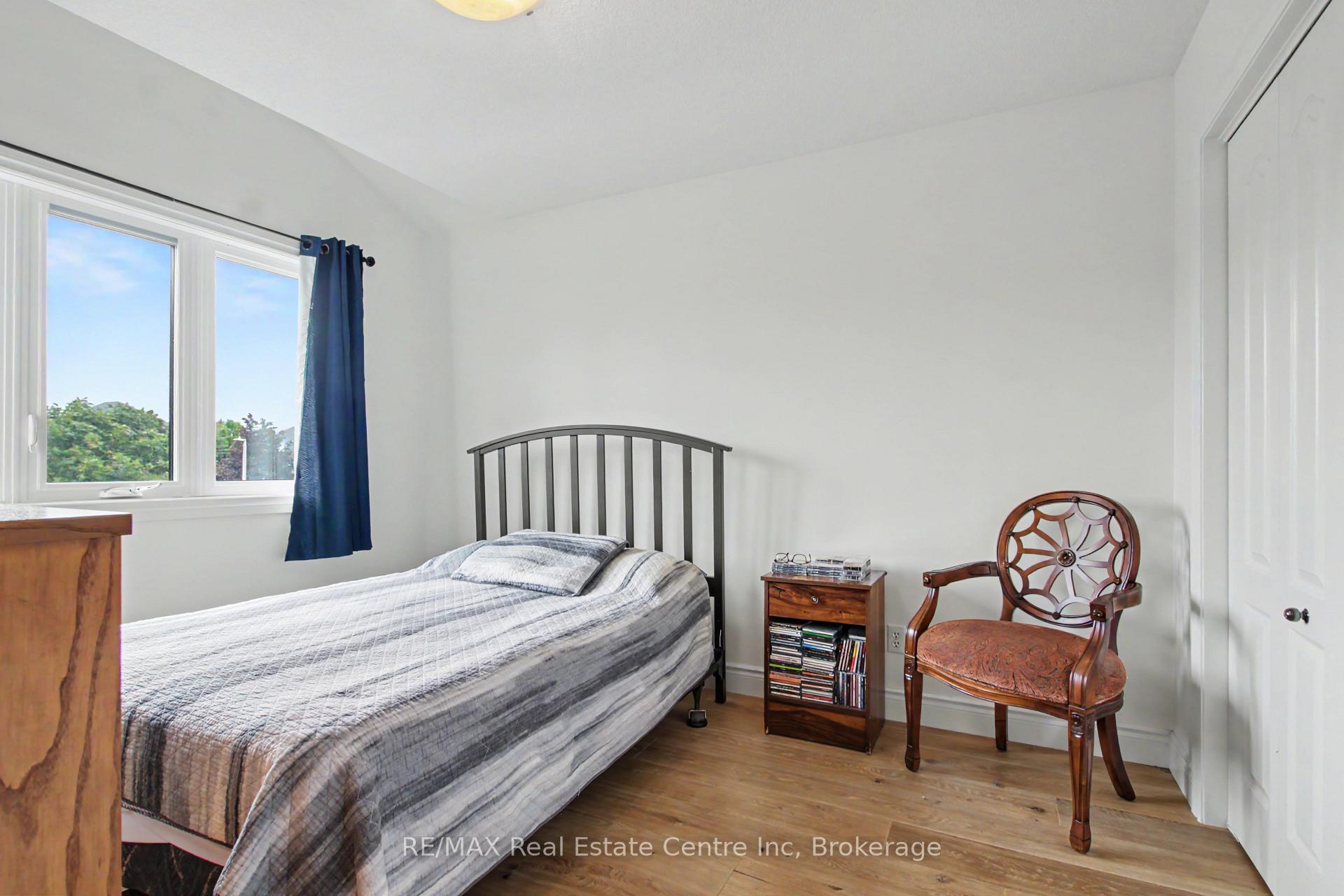 Photo 22 of 52 Washburn Drive, Guelph, Grange Road — HOMEH
