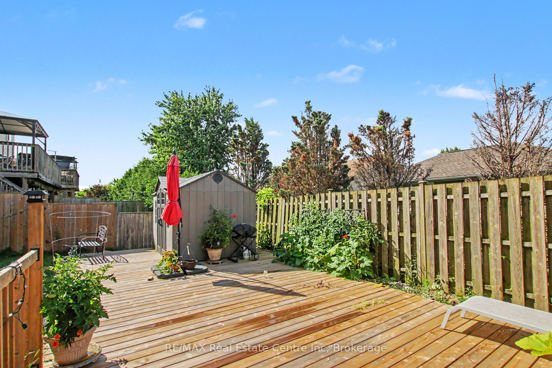 Photo 30 of 52 Washburn Drive, Guelph, Grange Road — HOMEH