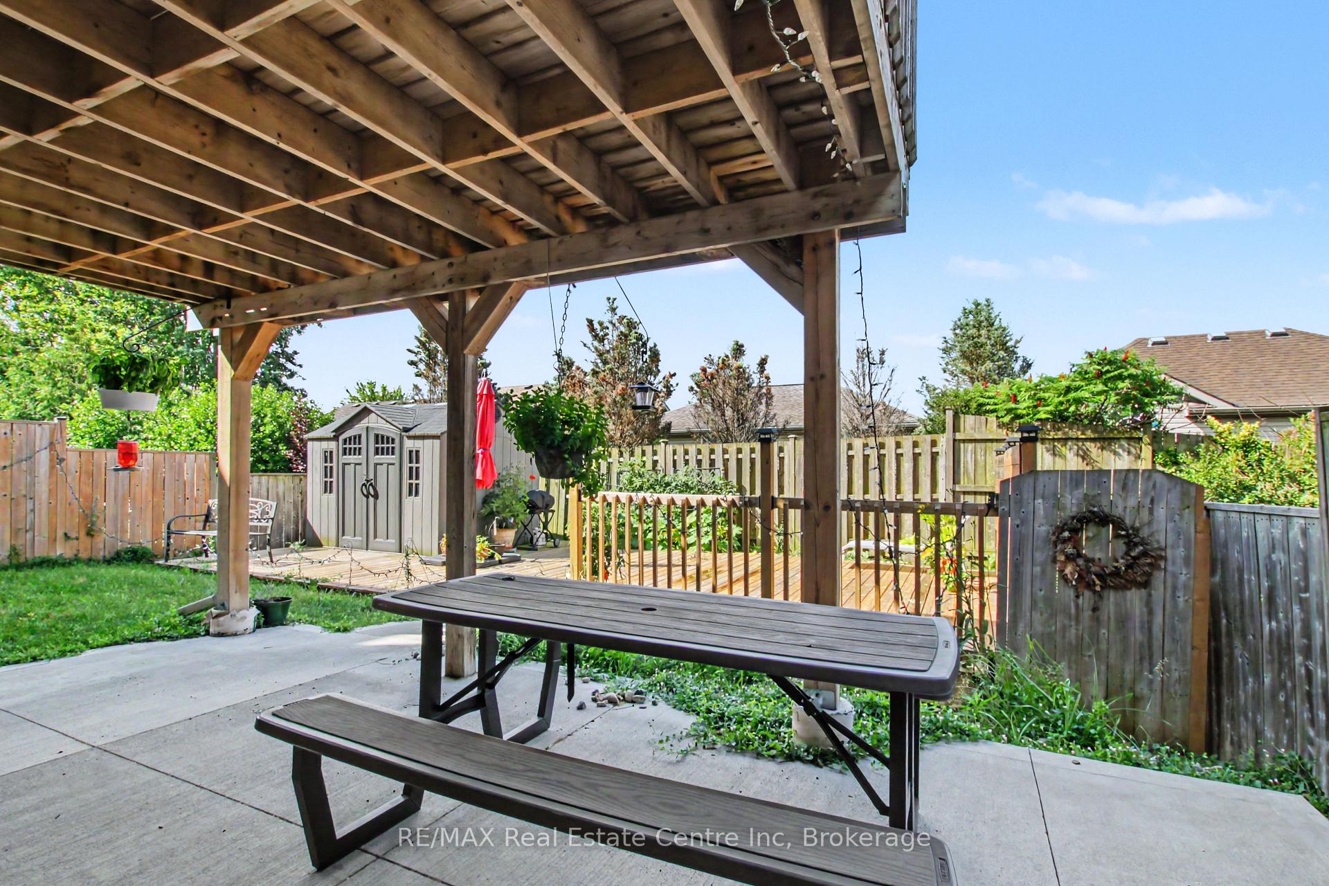 Photo 32 of 52 Washburn Drive, Guelph, Grange Road — HOMEH