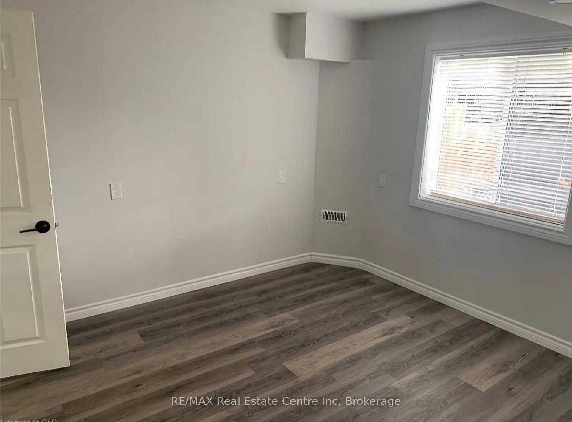 Photo 39 of 52 Washburn Drive, Guelph, Grange Road — HOMEH