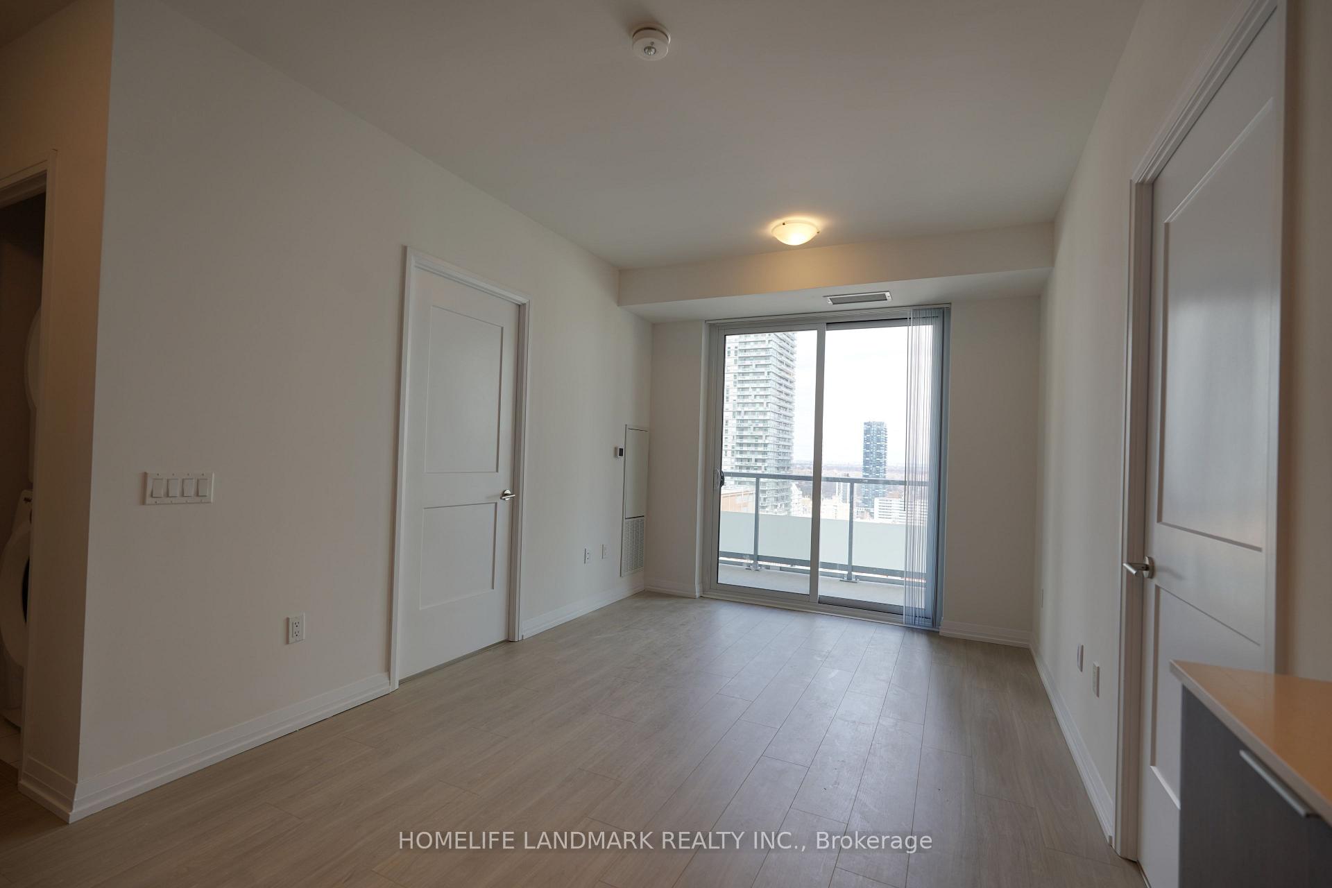 Photo 7 of Unit 2318, 50 Dunfield Avenue, Toronto, Mount Pleasant East — HOMEH