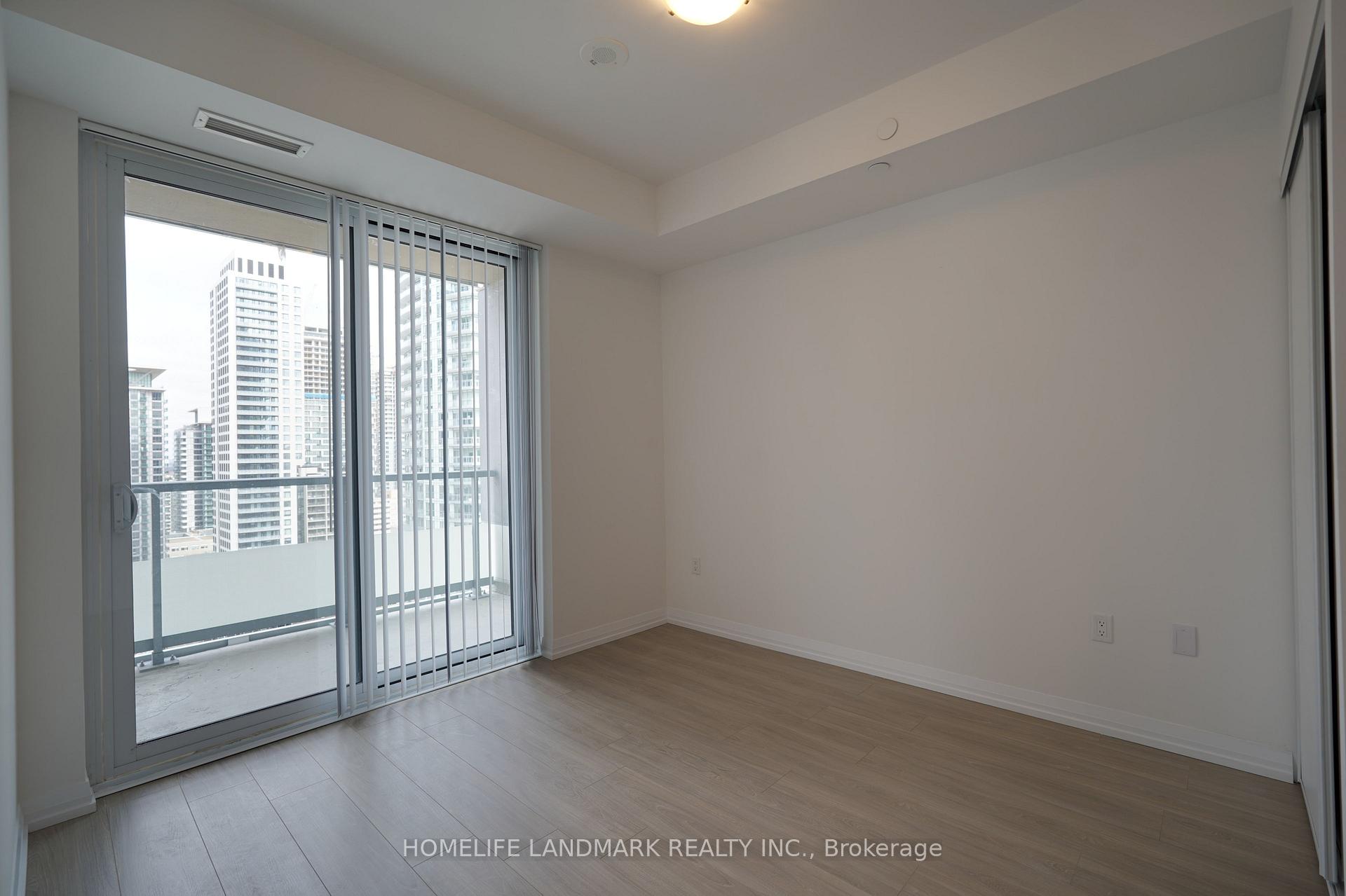 Photo 14 of Unit 2318, 50 Dunfield Avenue, Toronto, Mount Pleasant East — HOMEH