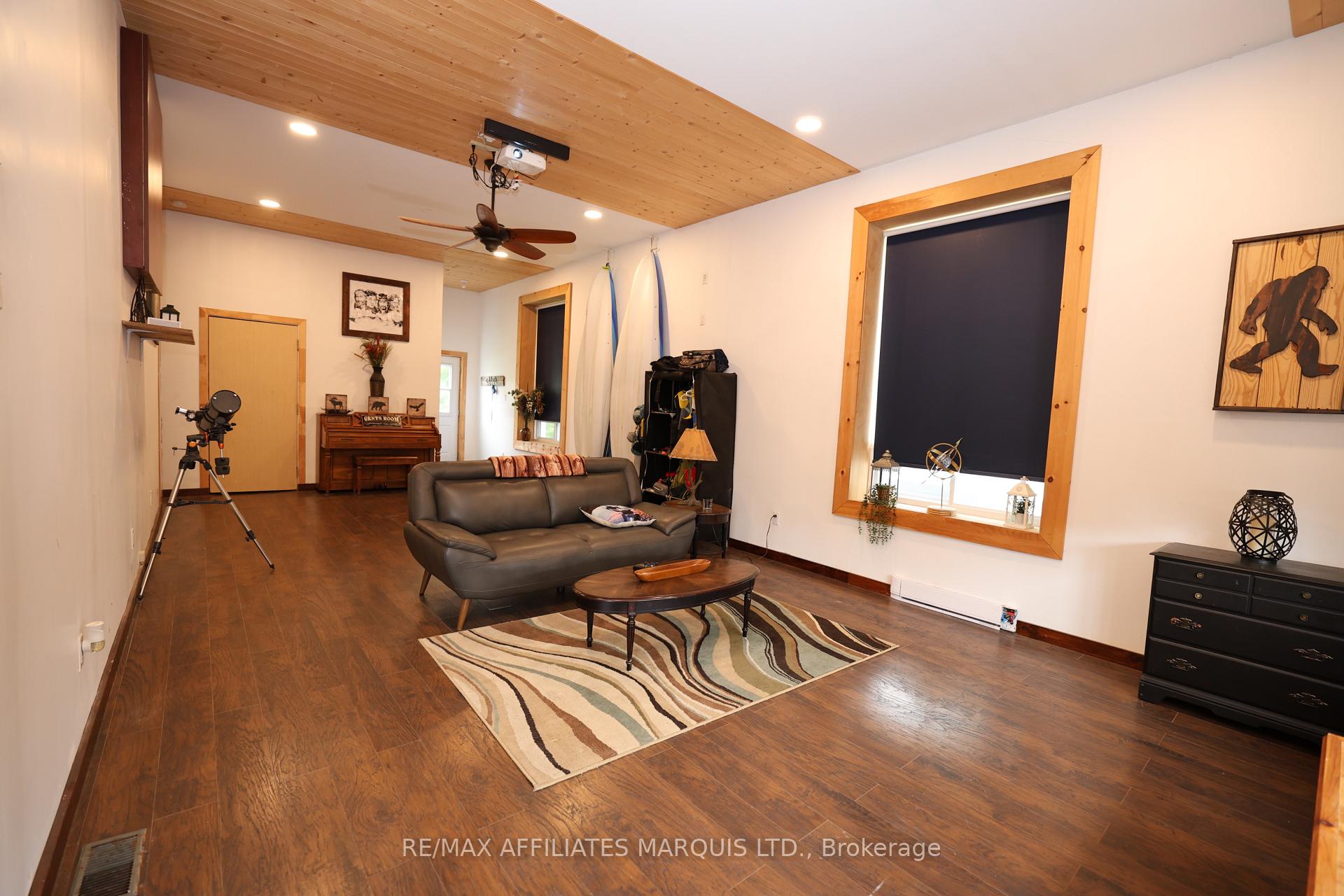 Photo 19 of 15 Mechanic Street E, North Glengarry, Maxville — HOMEH