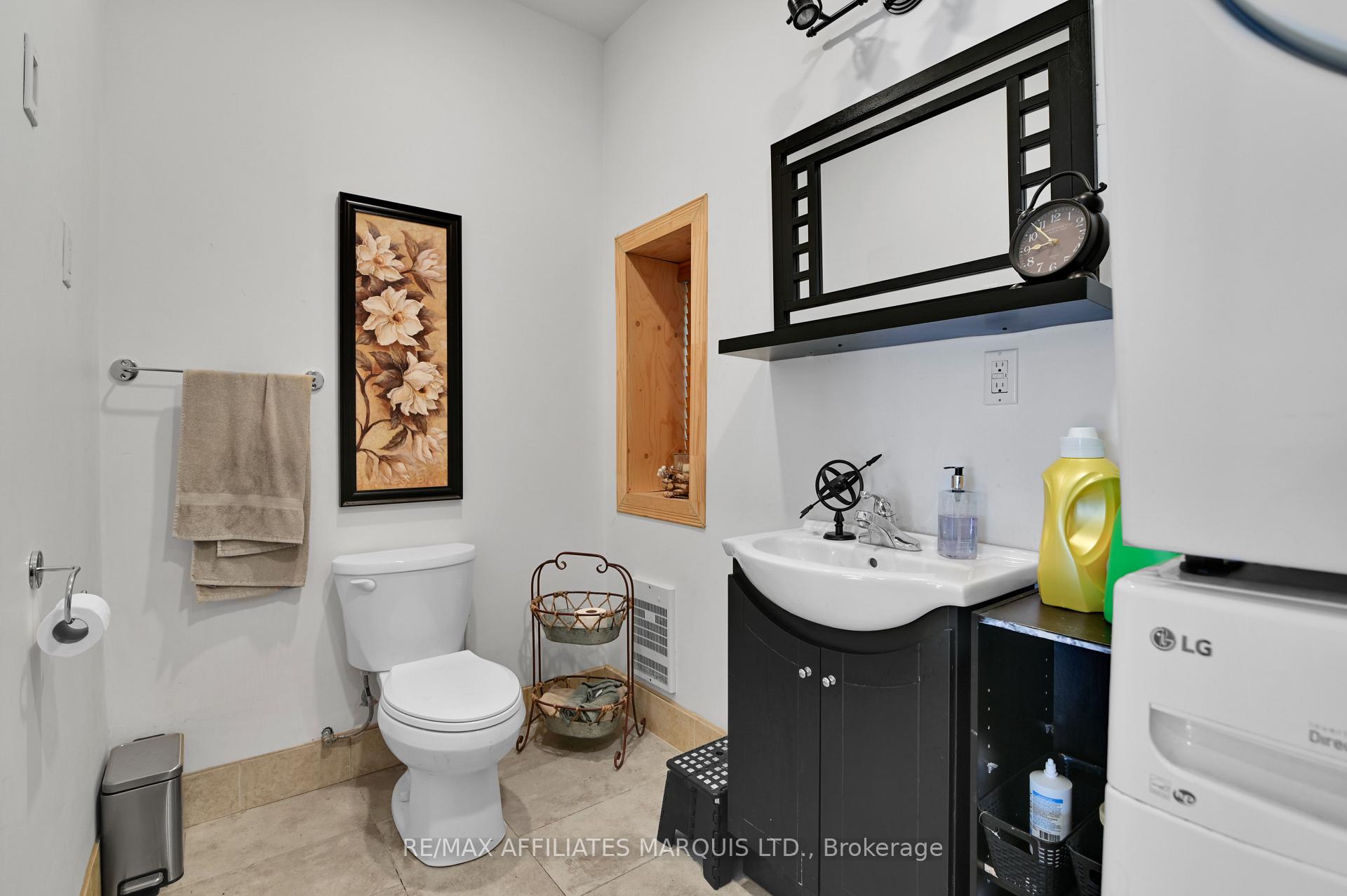 Photo 21 of 15 Mechanic Street E, North Glengarry, Maxville — HOMEH