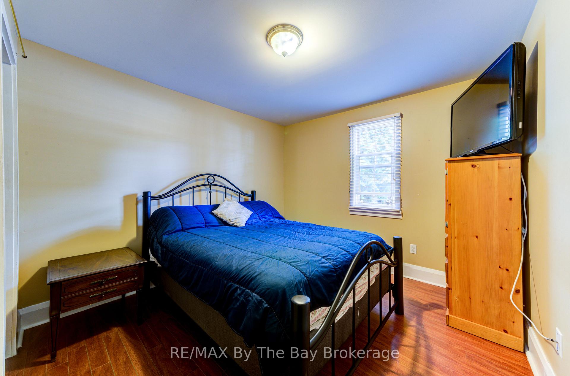 Photo 18 of 110 24TH Street N, Wasaga Beach — HOMEH