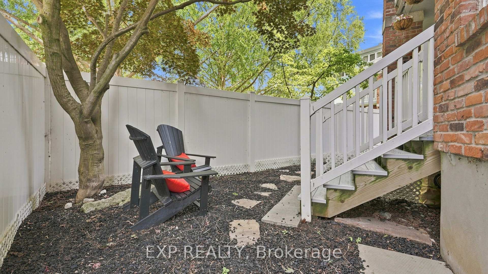 Photo 31 of Unit 104, 70 Main Street, St. Catharines, Port Dalhousie — HOMEH