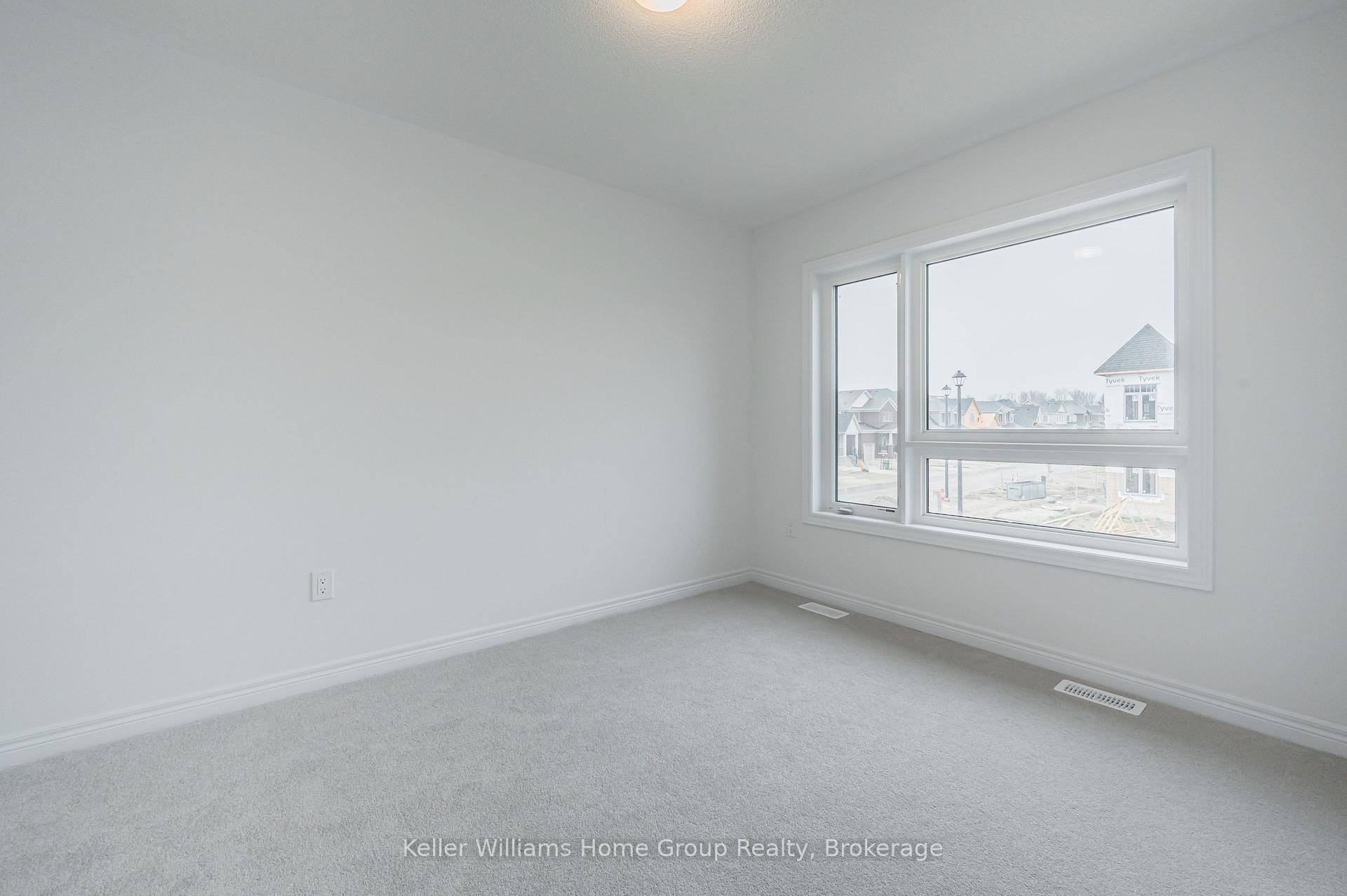 Photo 9 of 134 Edminston Drive, Centre Wellington, Fergus — HOMEH