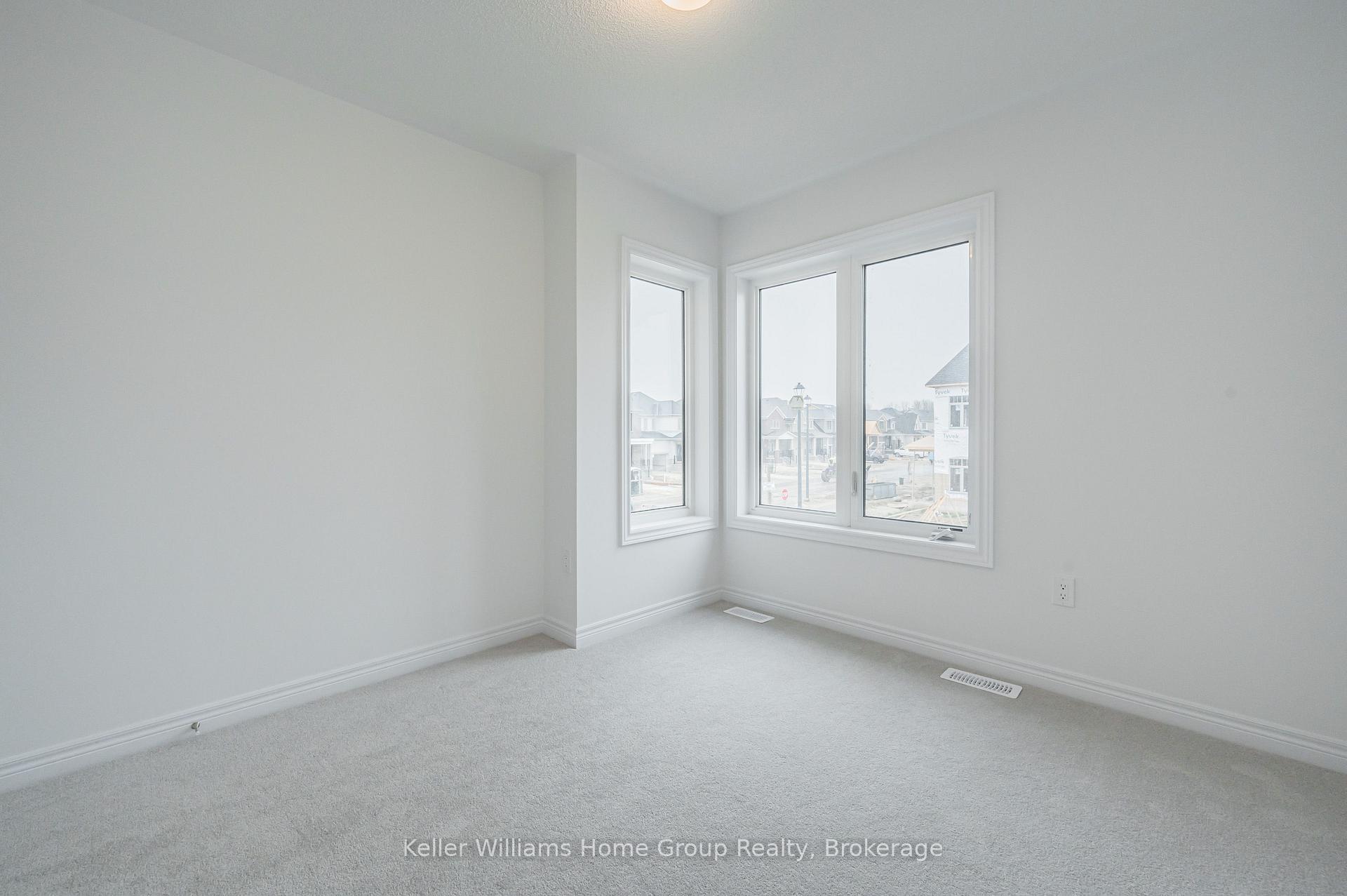 Photo 10 of 134 Edminston Drive, Centre Wellington, Fergus — HOMEH