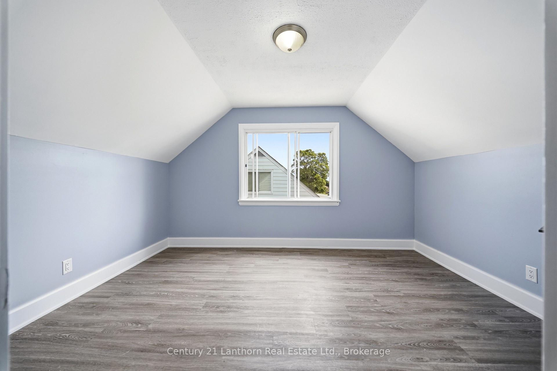 Photo 12 of 63 Fourth Avenue, Quinte West, Trenton Ward — HOMEH