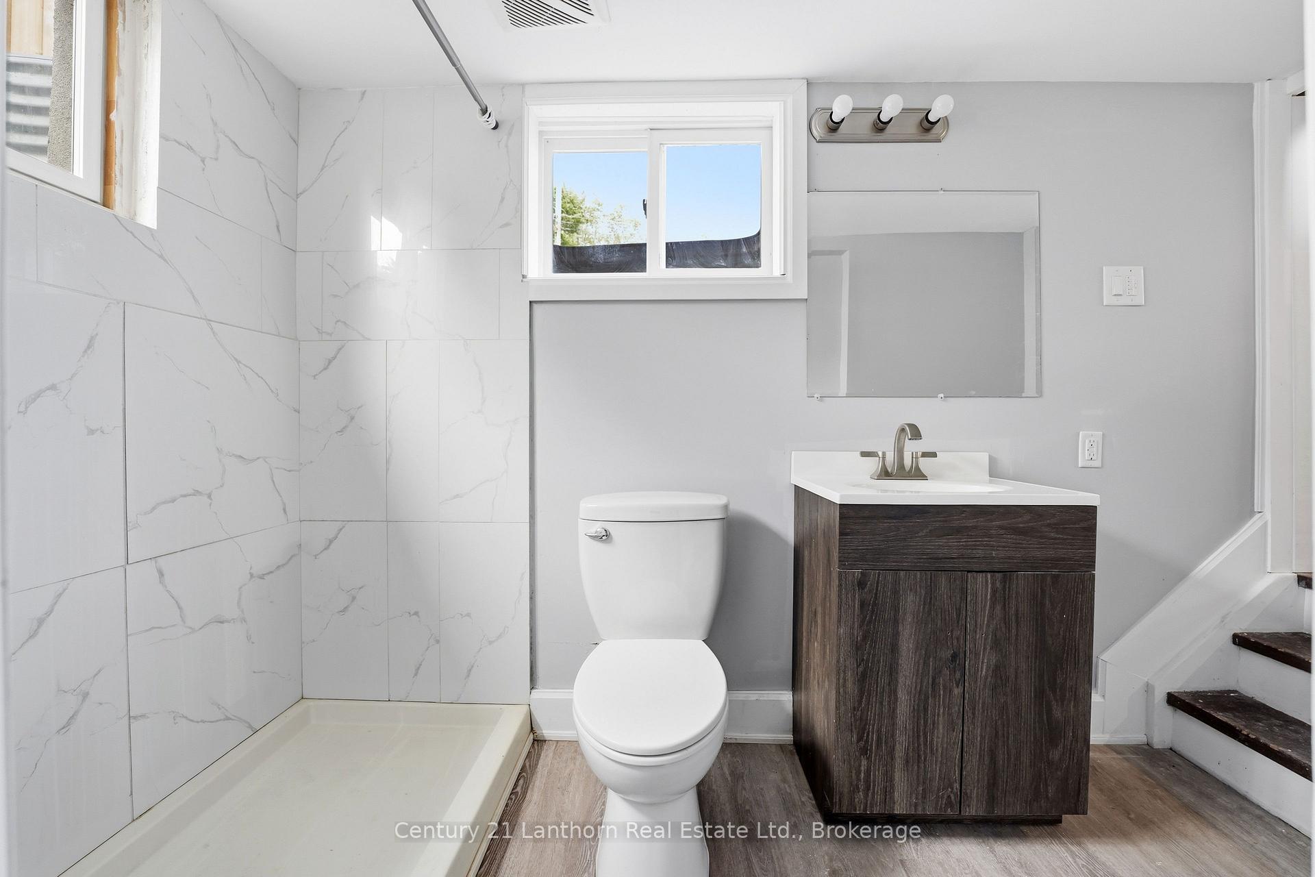 Photo 17 of 63 Fourth Avenue, Quinte West, Trenton Ward — HOMEH