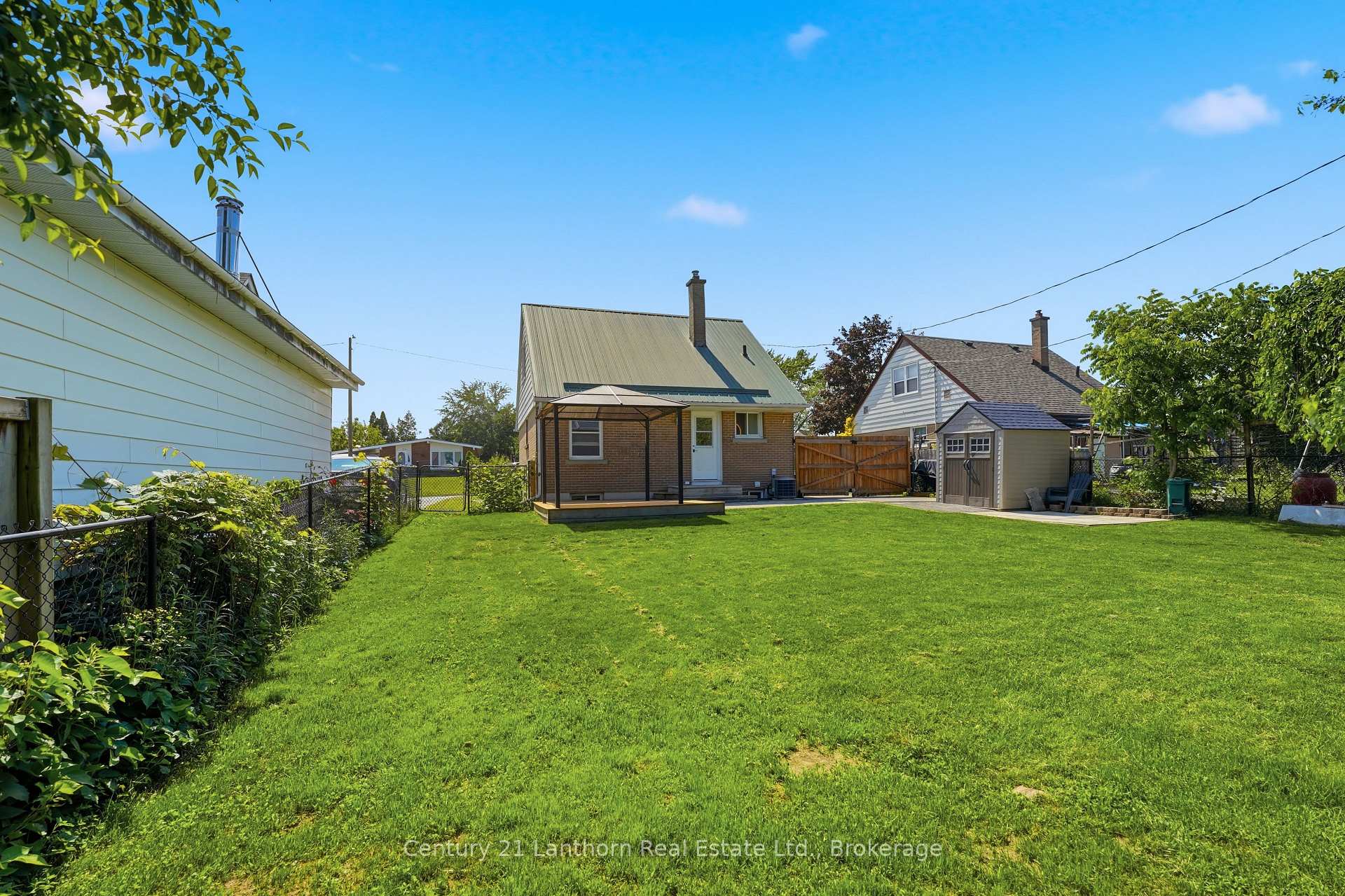 Photo 19 of 63 Fourth Avenue, Quinte West, Trenton Ward — HOMEH