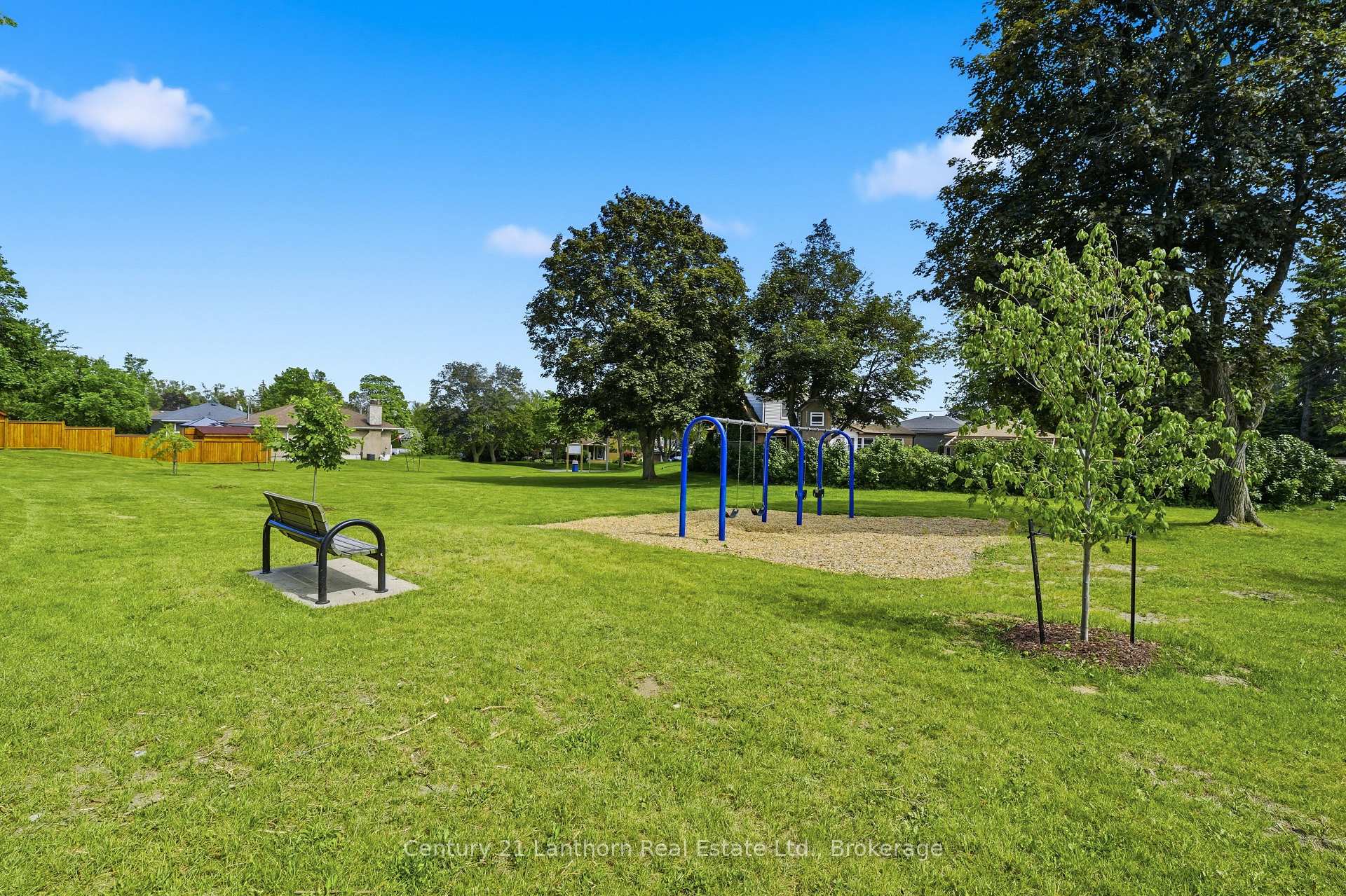 Photo 26 of 63 Fourth Avenue, Quinte West, Trenton Ward — HOMEH