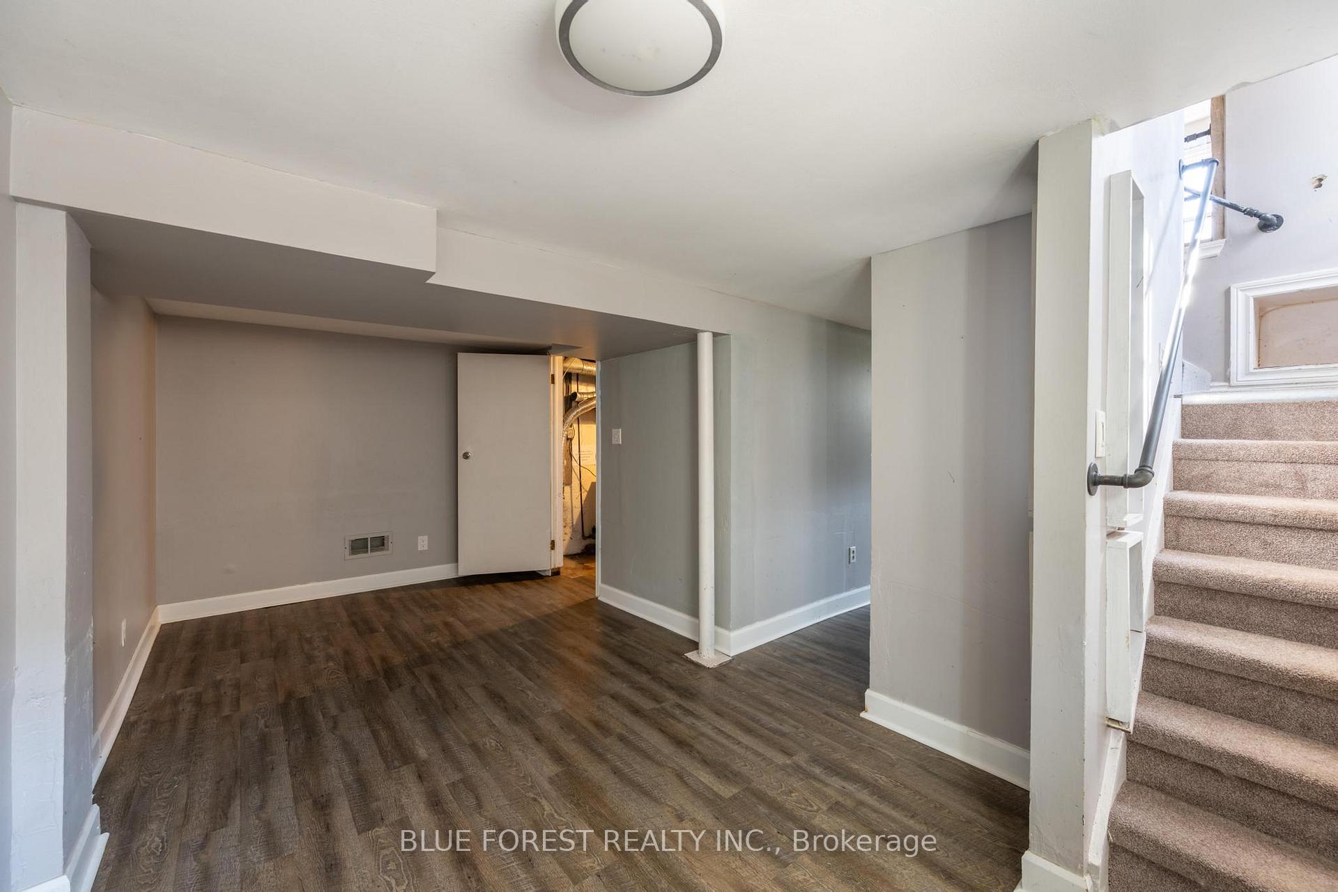 Photo 9 of 751 Curry Street, London, East G — HOMEH