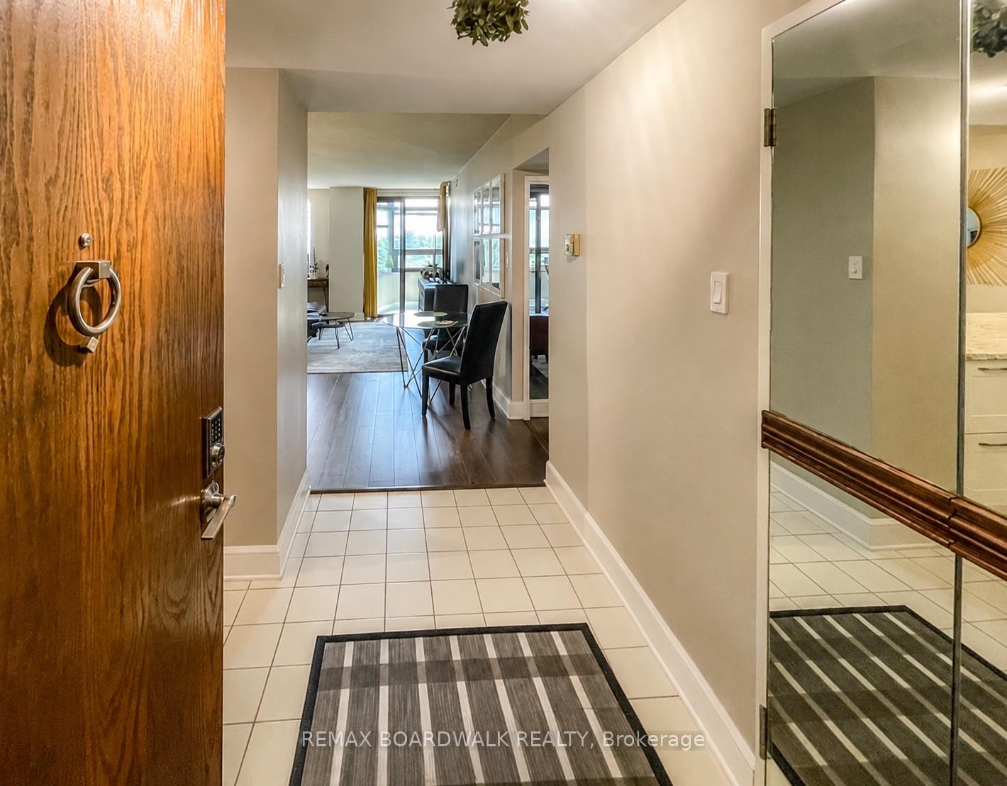 Photo 5 of Unit 710, 2019 Carling Avenue, Ottawa, Carlingwood — HOMEH
