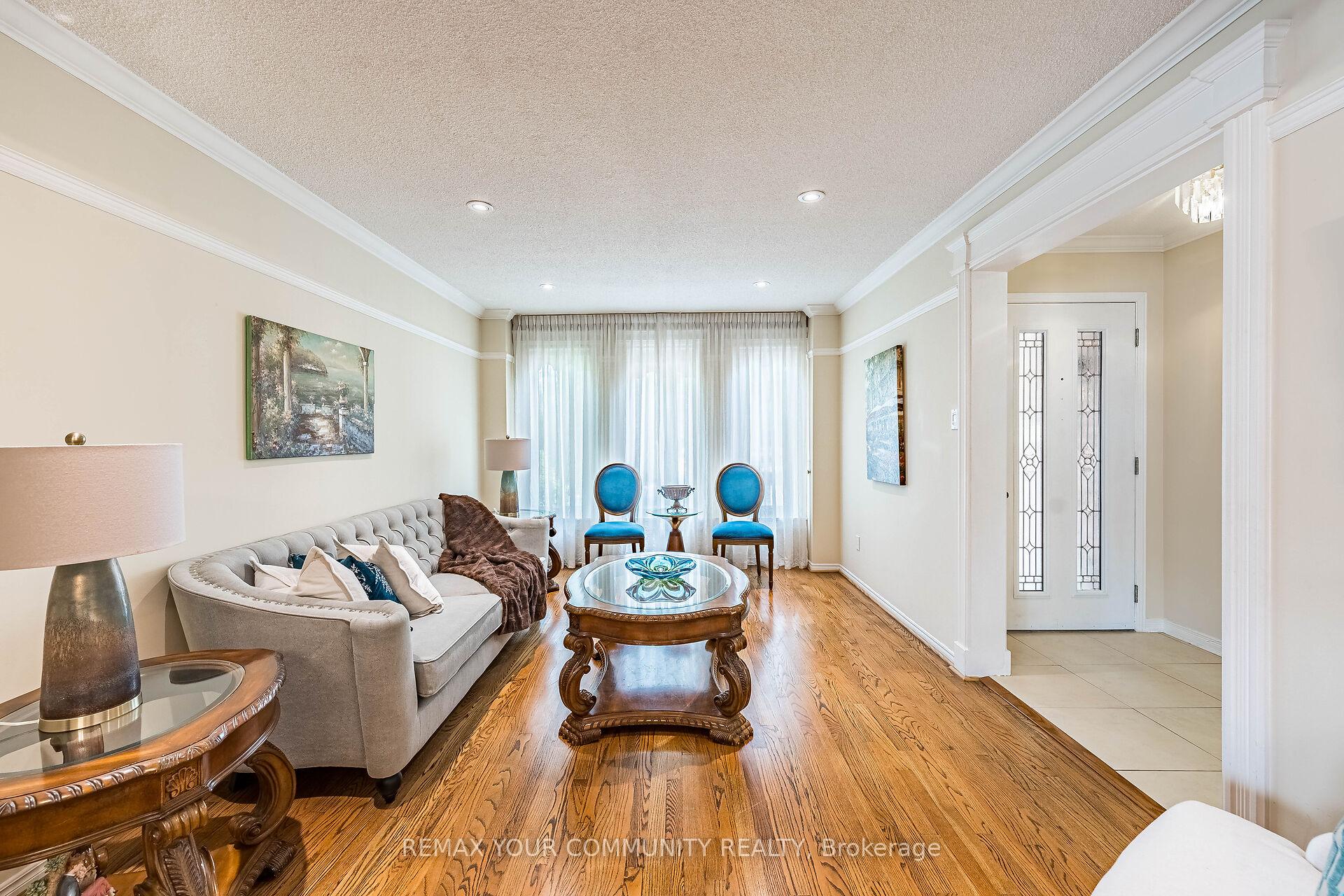 Photo 7 of 16 Valleyview Road, Markham, Thornlea — HOMEH