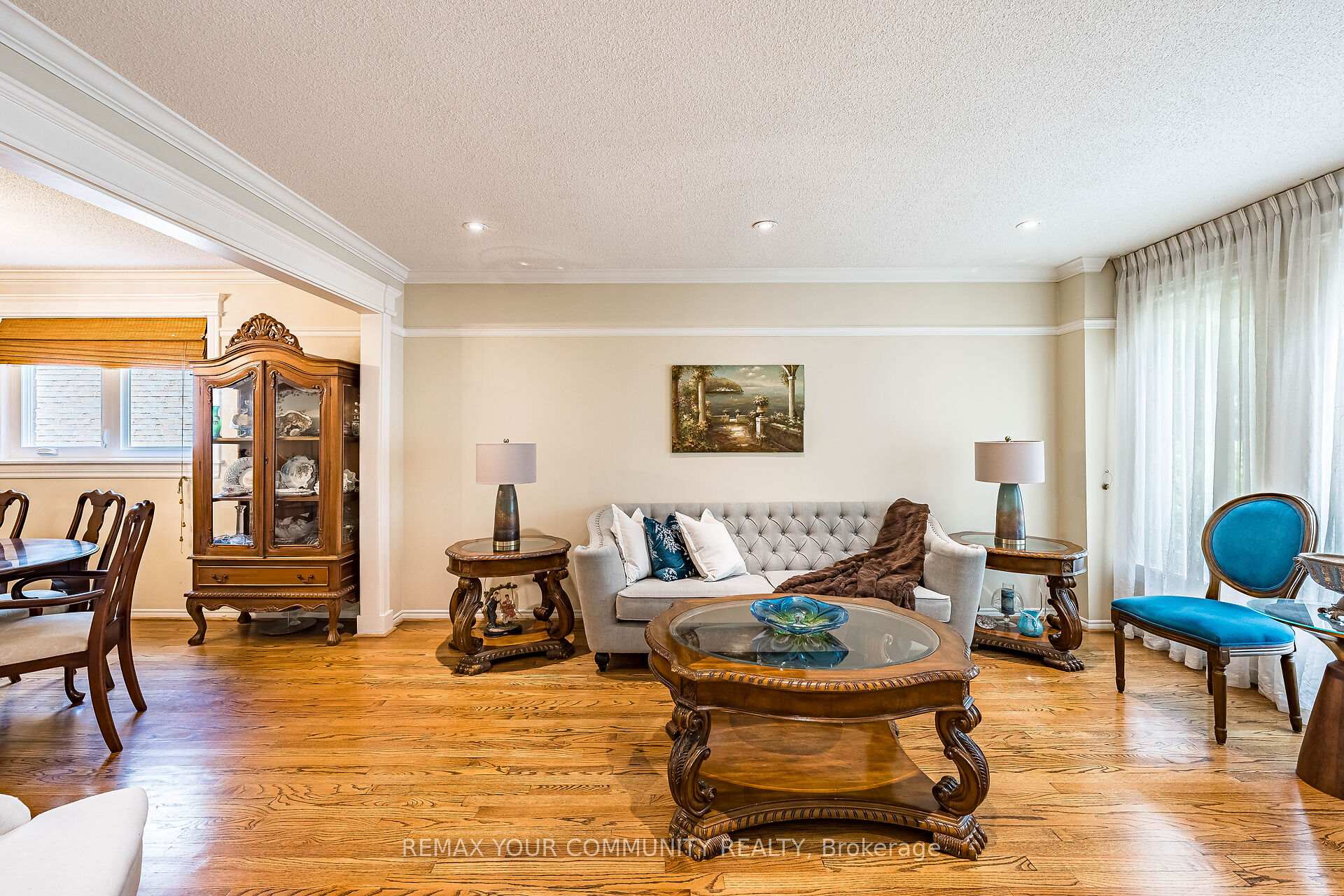 Photo 8 of 16 Valleyview Road, Markham, Thornlea — HOMEH