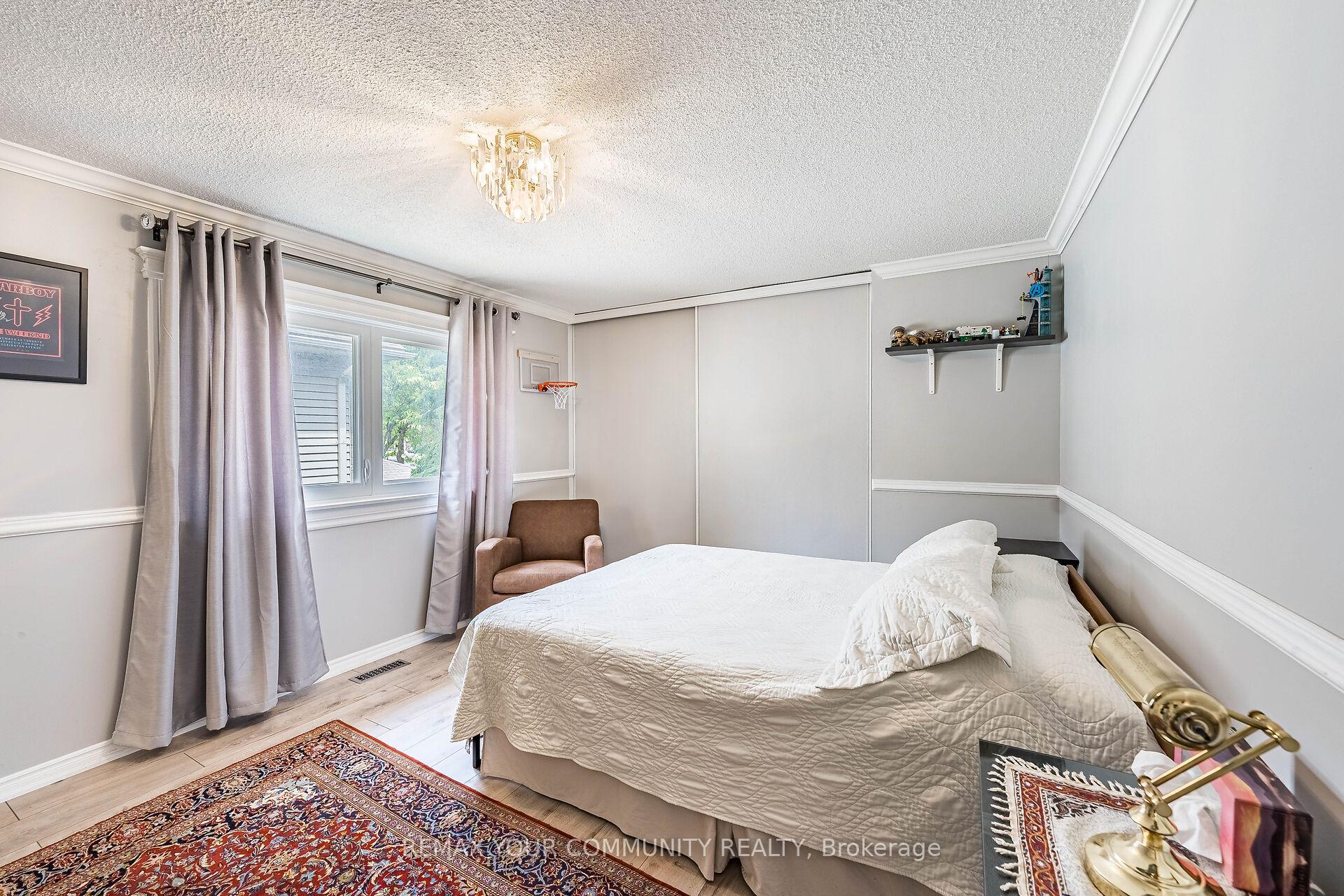 Photo 28 of 16 Valleyview Road, Markham, Thornlea — HOMEH