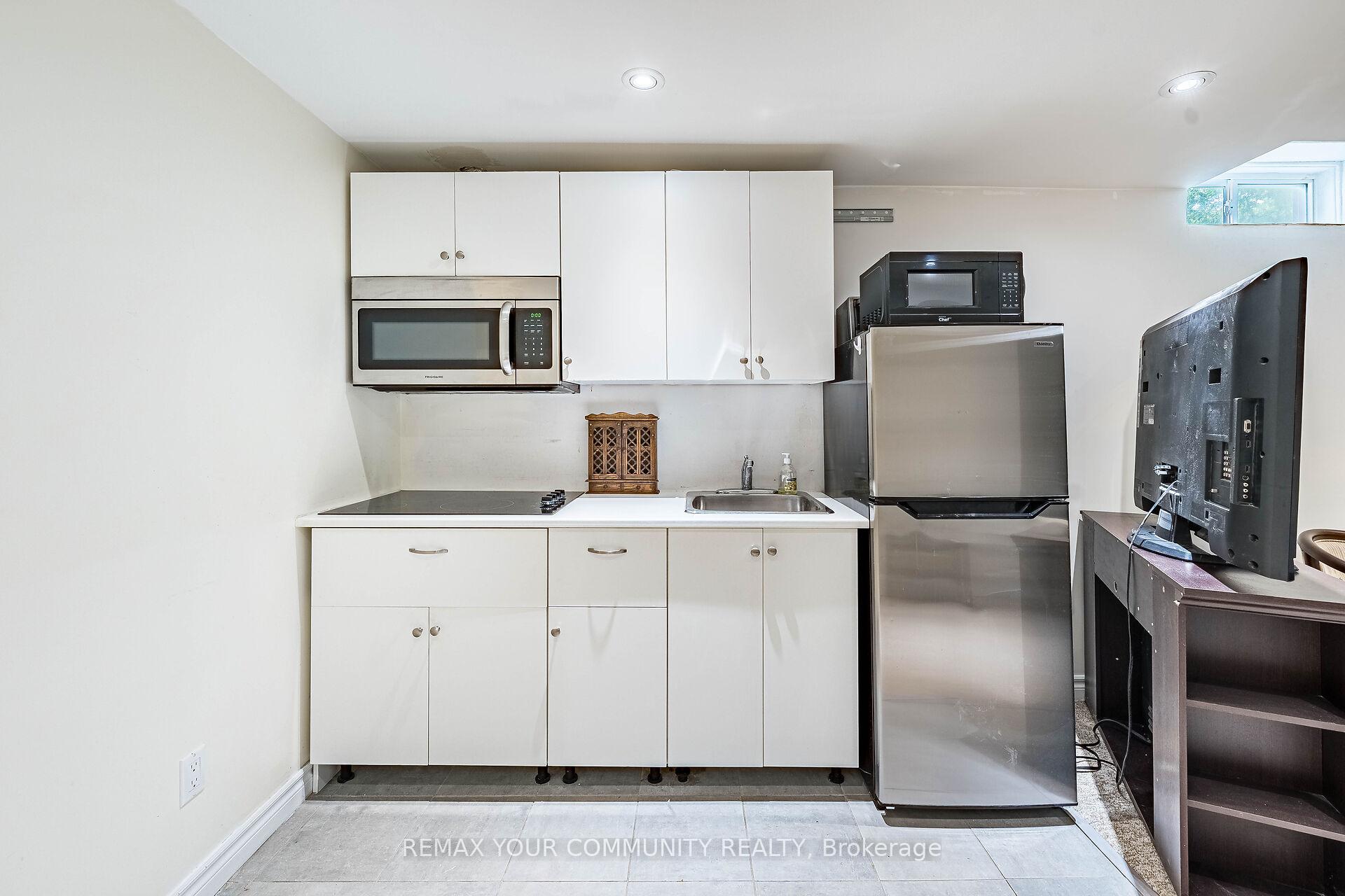 Photo 36 of 16 Valleyview Road, Markham, Thornlea — HOMEH