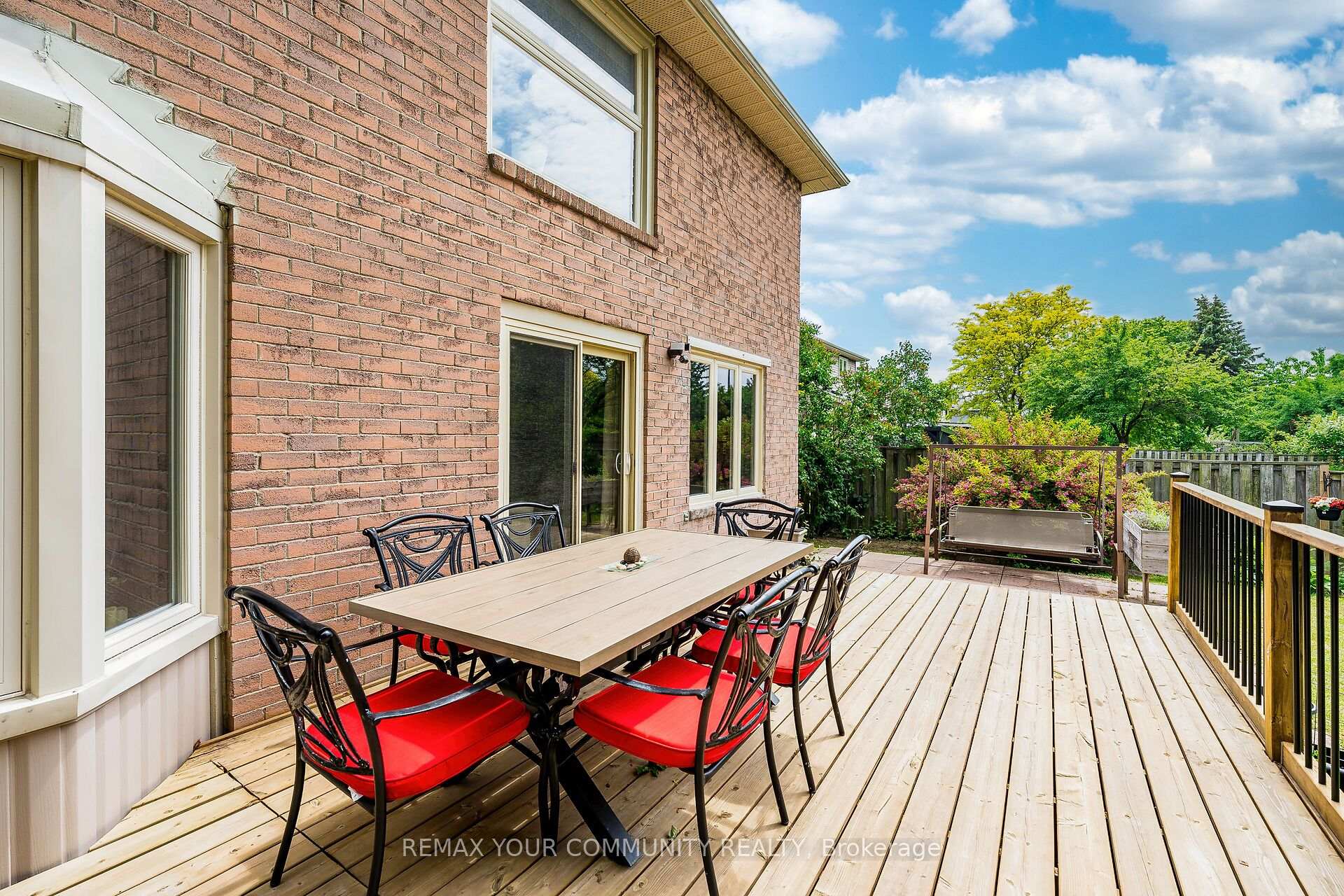 Photo 45 of 16 Valleyview Road, Markham, Thornlea — HOMEH