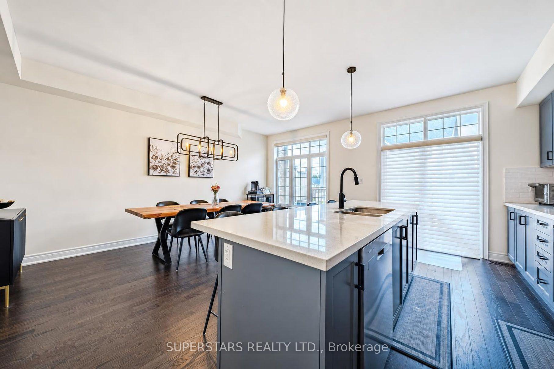 Photo 19 of 321 Kirkham Drive, Markham, Cedarwood — HOMEH