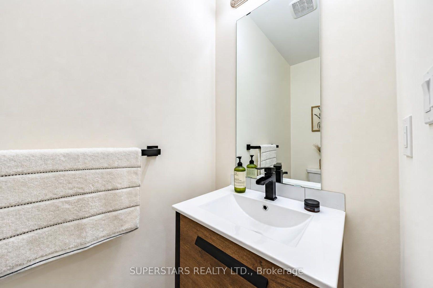 Photo 22 of 321 Kirkham Drive, Markham, Cedarwood — HOMEH