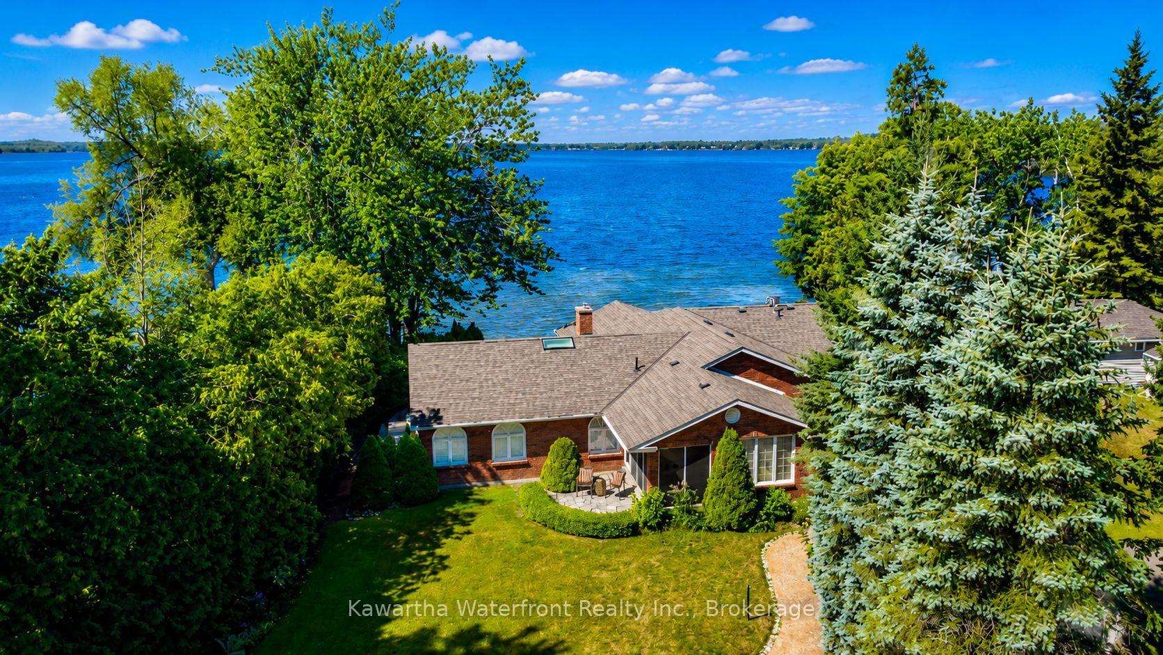 Photo 10 of 106 Crescent Drive, Kawartha Lakes, Verulam — HOMEH