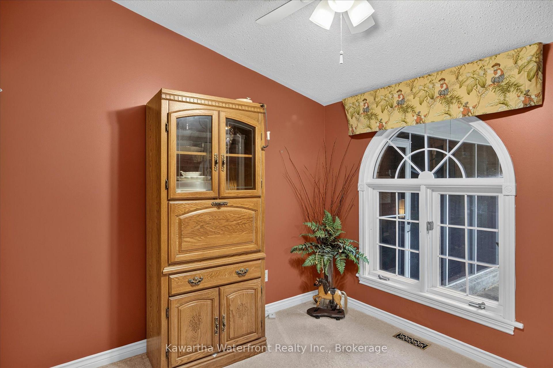 Photo 37 of 106 Crescent Drive, Kawartha Lakes, Verulam — HOMEH