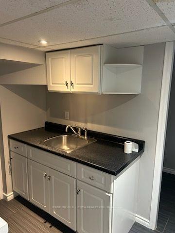 Photo 5 of 93 John Street, Barrie, Sanford — HOMEH