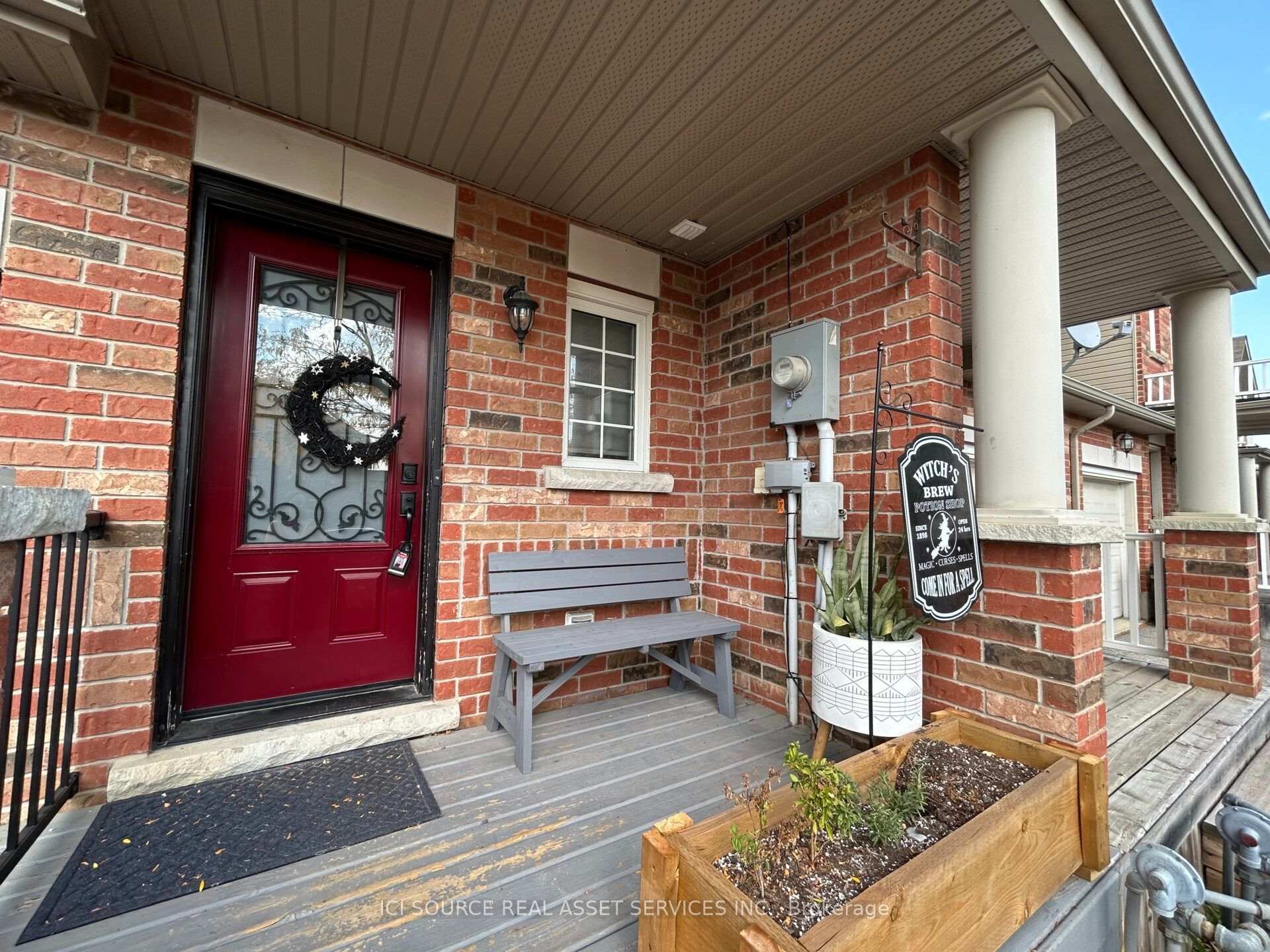 Front of 70 Falkner Road