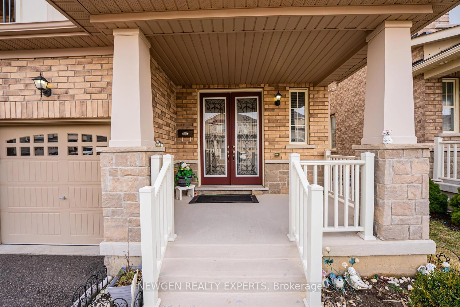 Photo 5 of 46 Monument Trail, Brampton, Northwest Brampton — HOMEH
