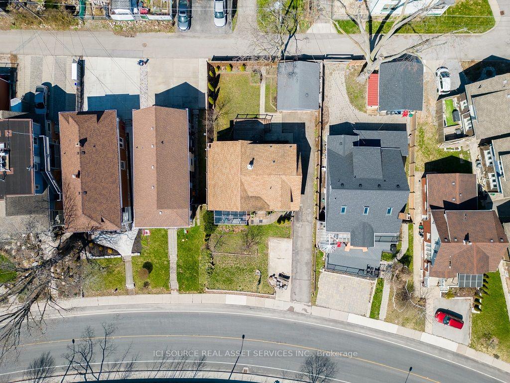 Photo 2 of 5207 River Road, Niagara Falls, Downtown — HOMEH