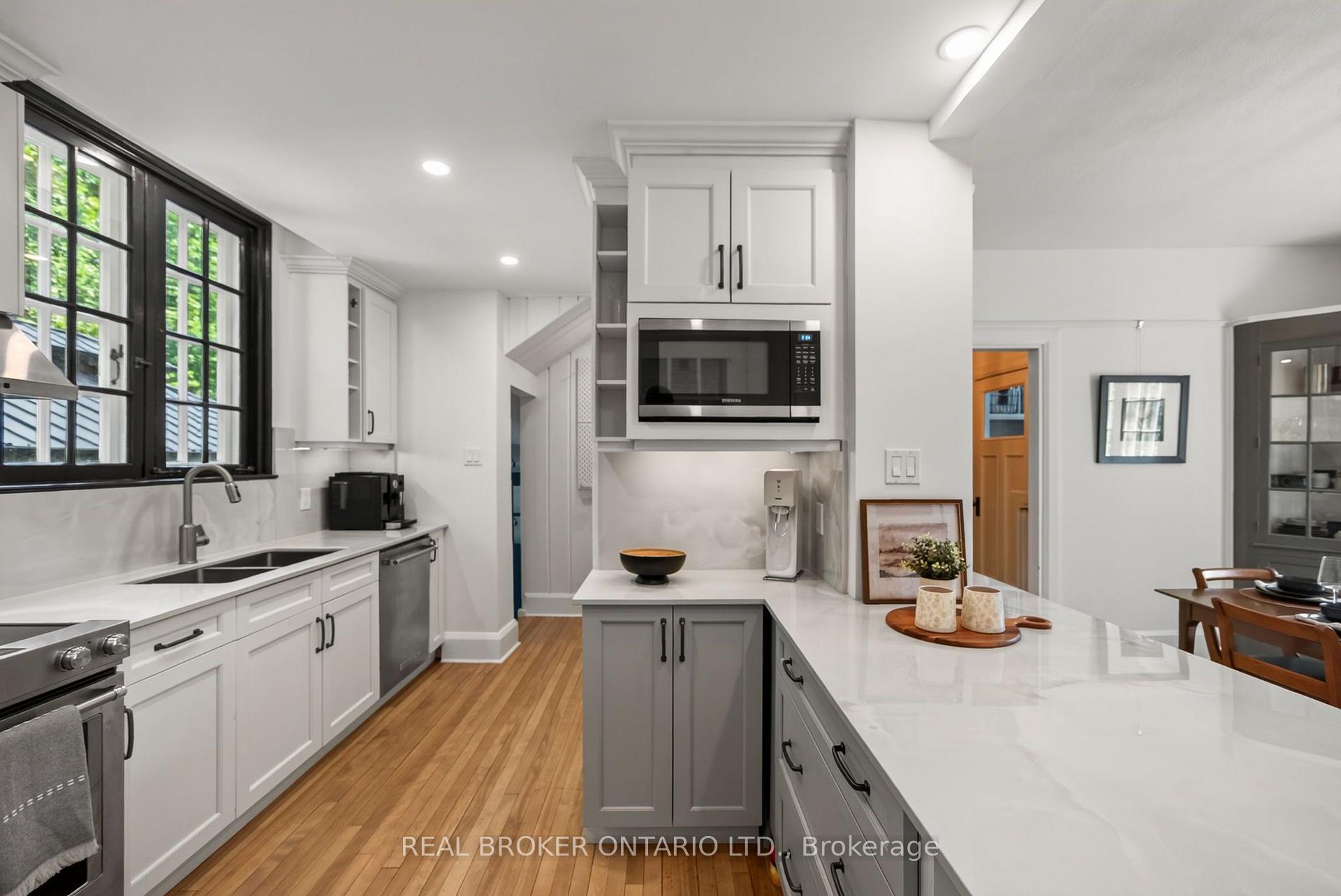Photo 22 of 17 Lakeview Terrace, Ottawa, Dows Lake — HOMEH