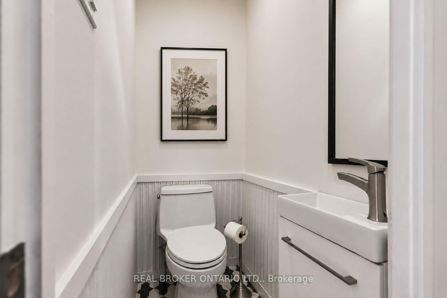 Photo 24 of 17 Lakeview Terrace, Ottawa, Dows Lake — HOMEH