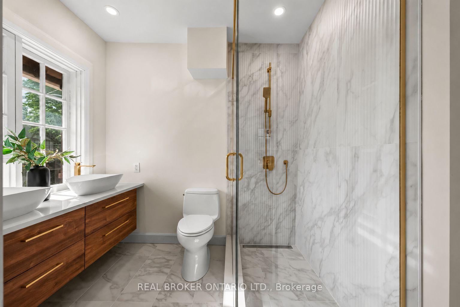 Photo 31 of 17 Lakeview Terrace, Ottawa, Dows Lake — HOMEH