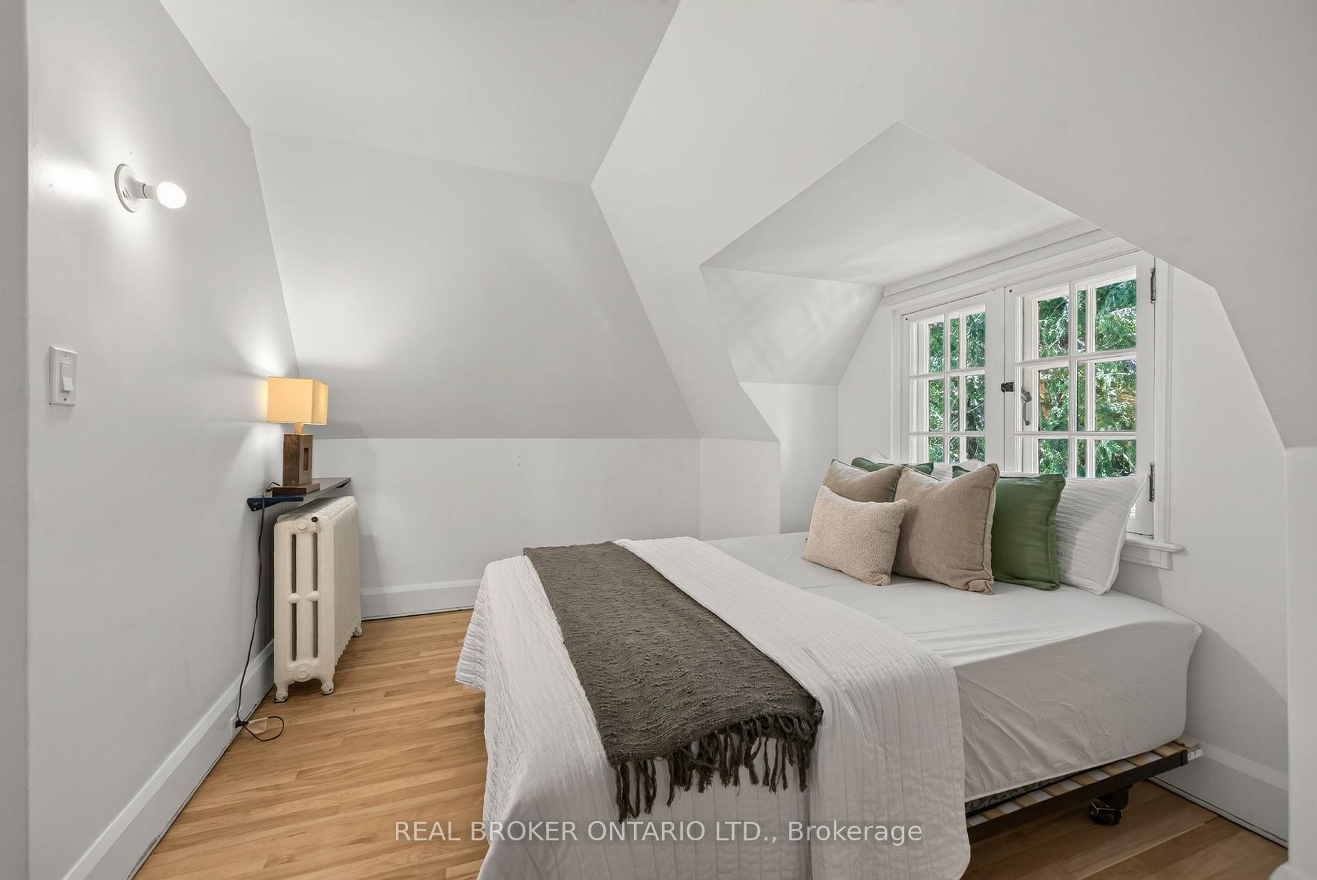 Photo 46 of 17 Lakeview Terrace, Ottawa, Dows Lake — HOMEH