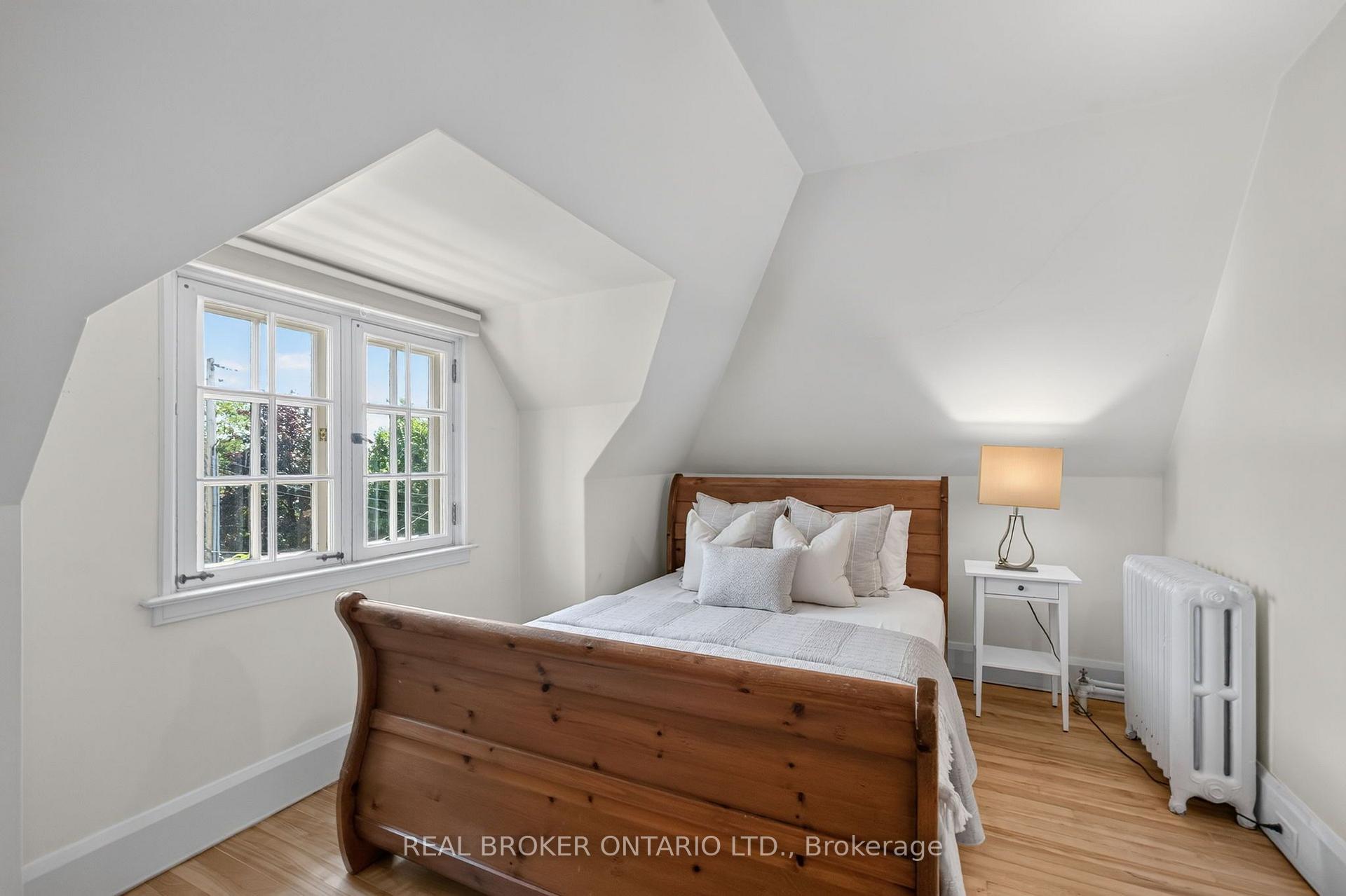 Photo 47 of 17 Lakeview Terrace, Ottawa, Dows Lake — HOMEH