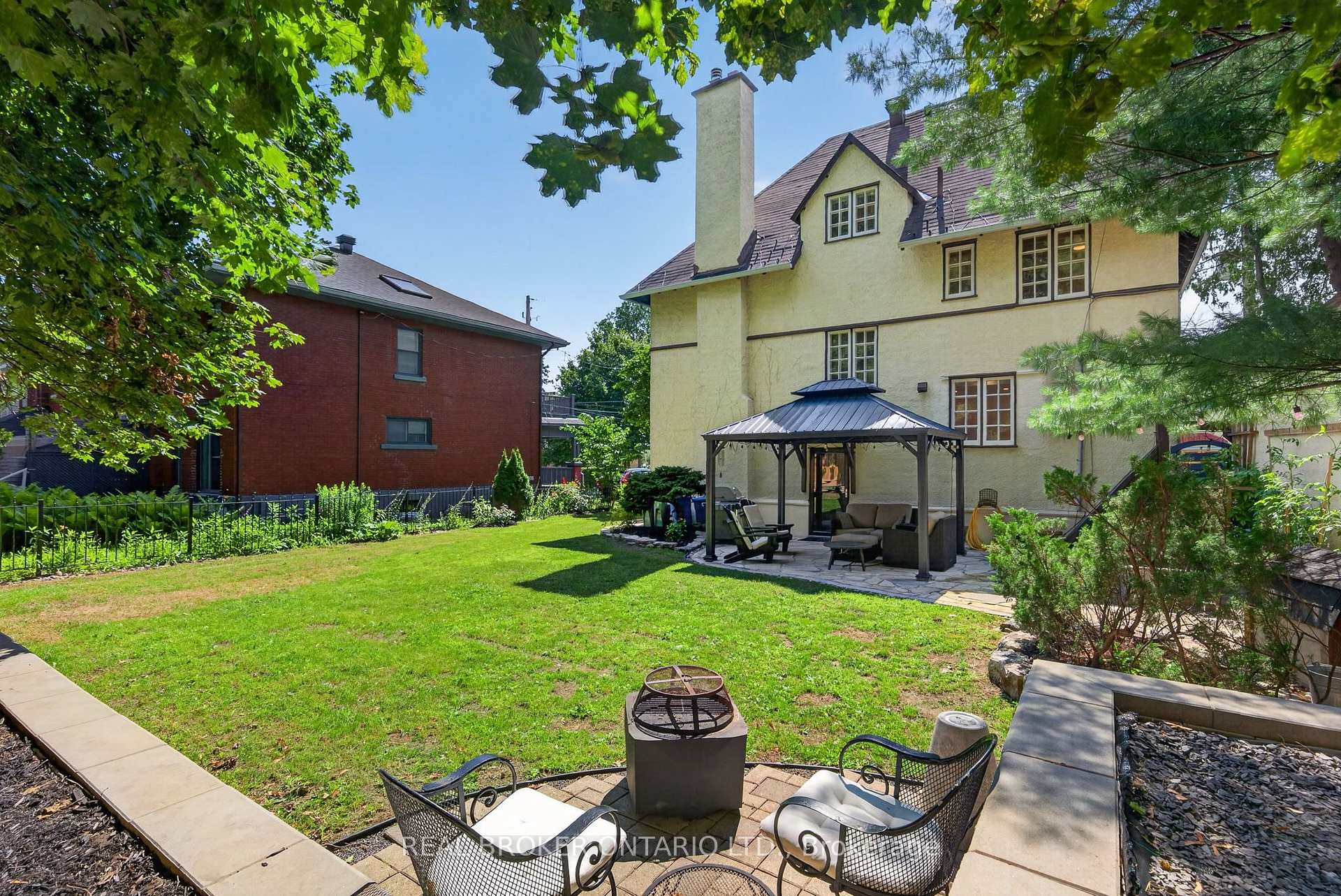 Photo 56 of 17 Lakeview Terrace, Ottawa, Dows Lake — HOMEH