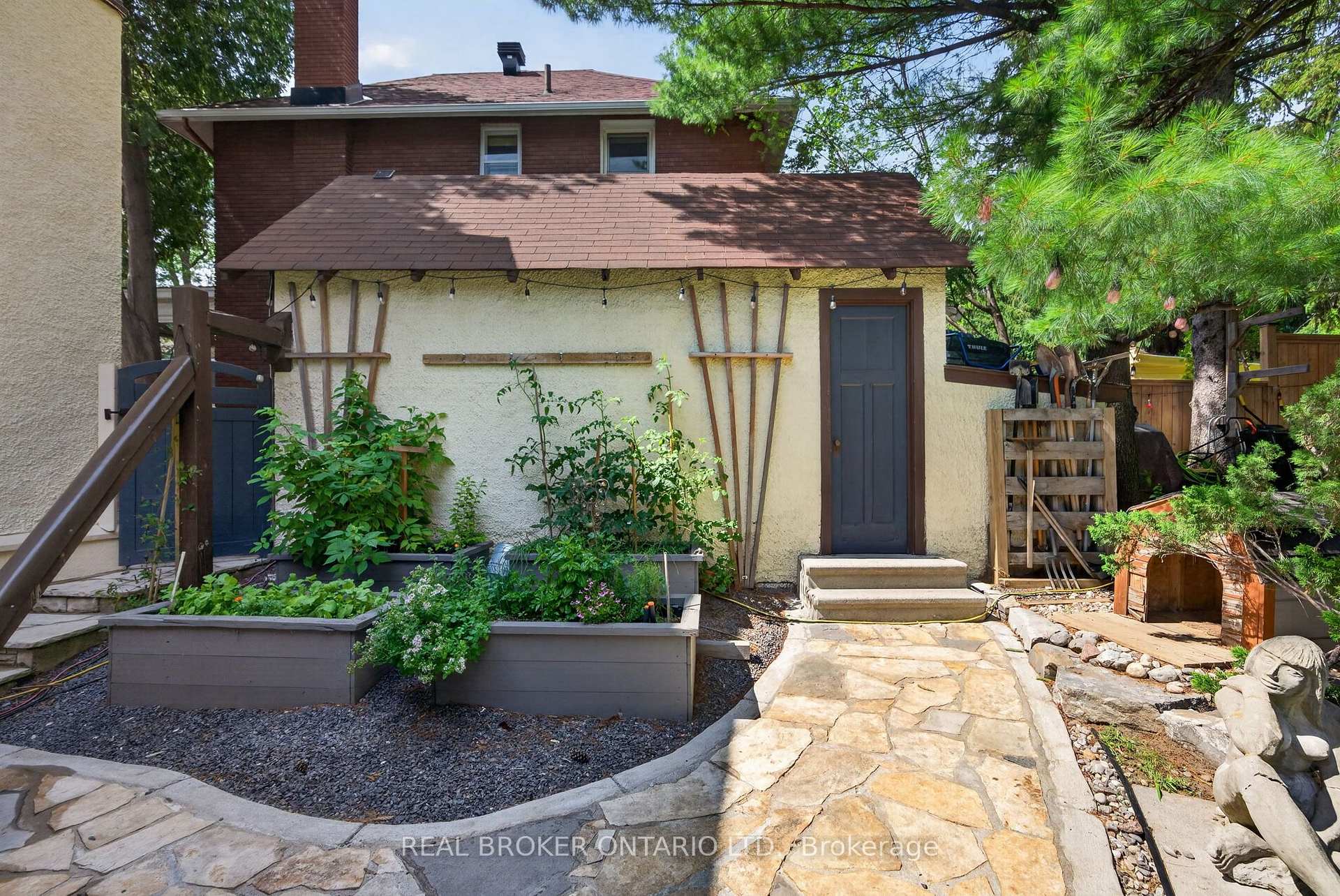Photo 68 of 17 Lakeview Terrace, Ottawa, Dows Lake — HOMEH