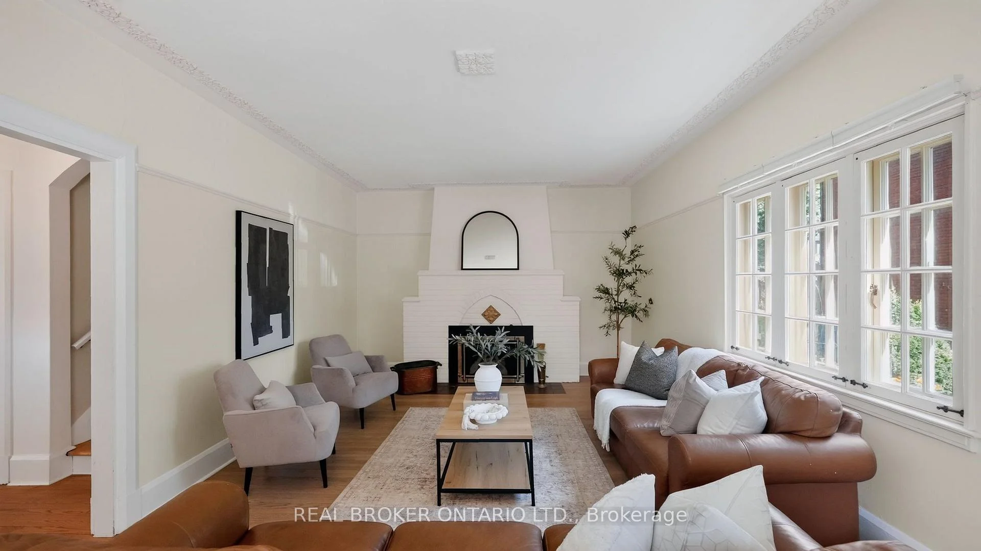 Photo 7 of 17 Lakeview Terrace, Ottawa, Dows Lake — HOMEH