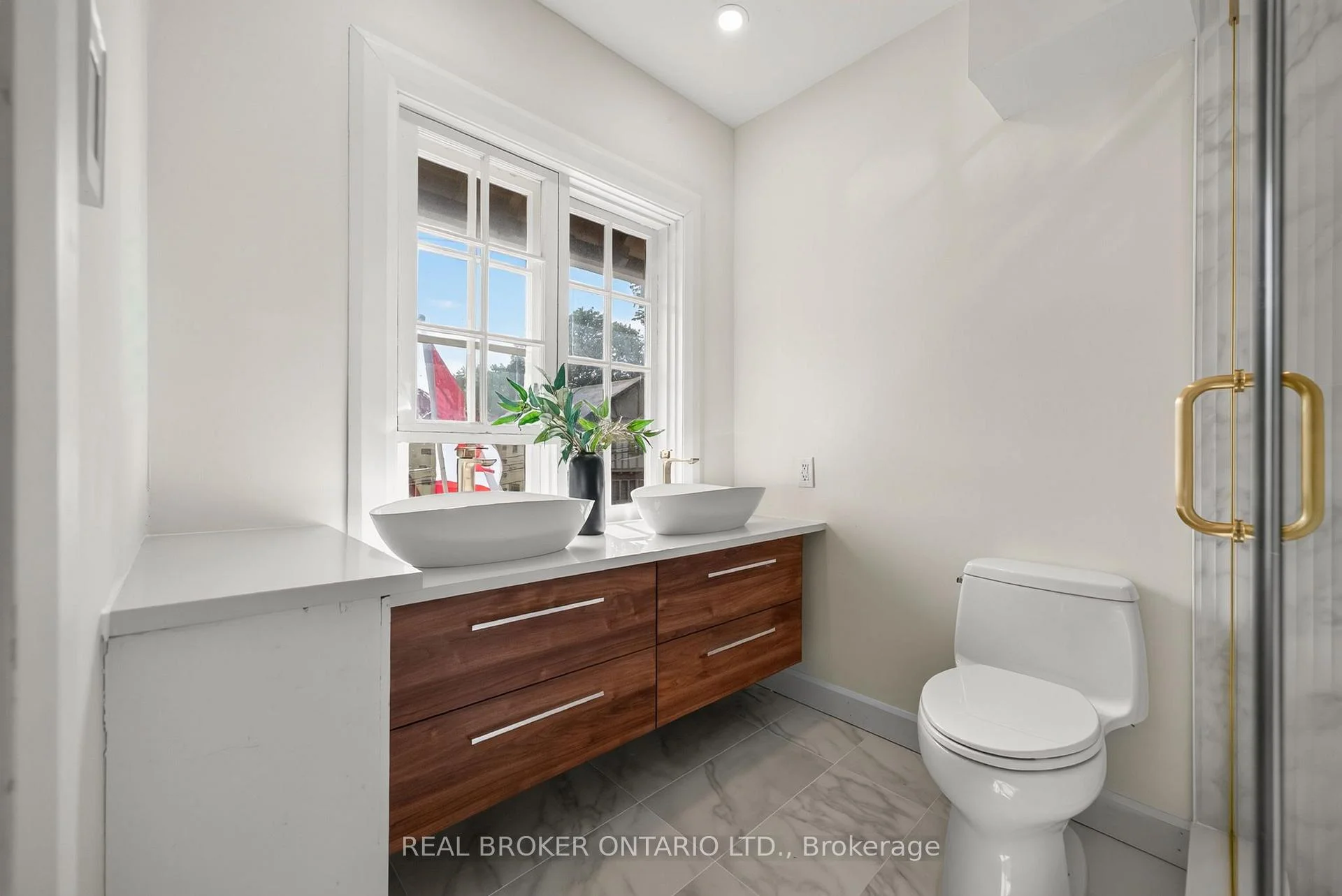 Photo 60 of 17 Lakeview Terrace, Ottawa, Dows Lake — HOMEH