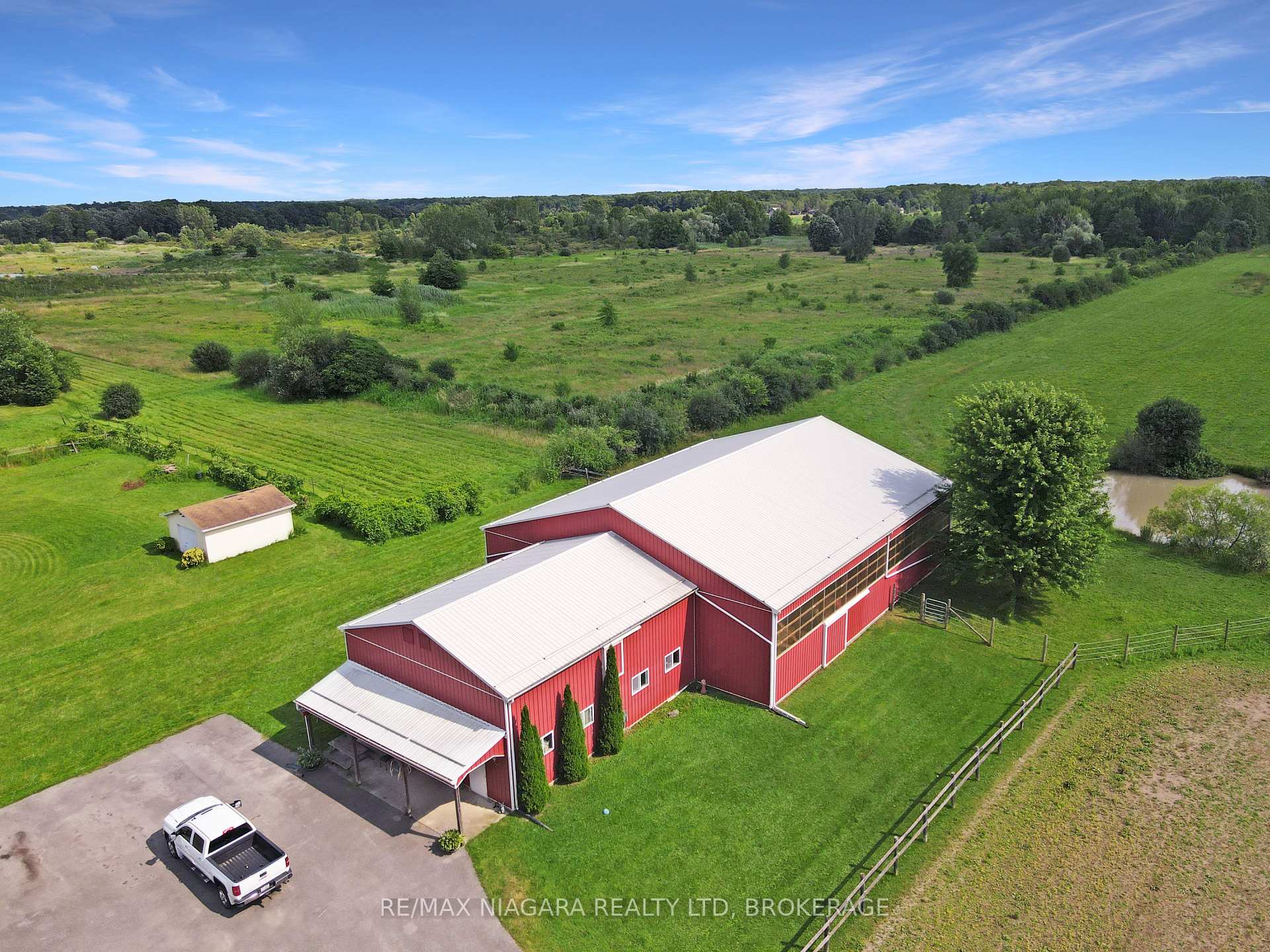 Photo 37 of 2223 Turner Road, Thorold, Hurricane/Merrittville — HOMEH