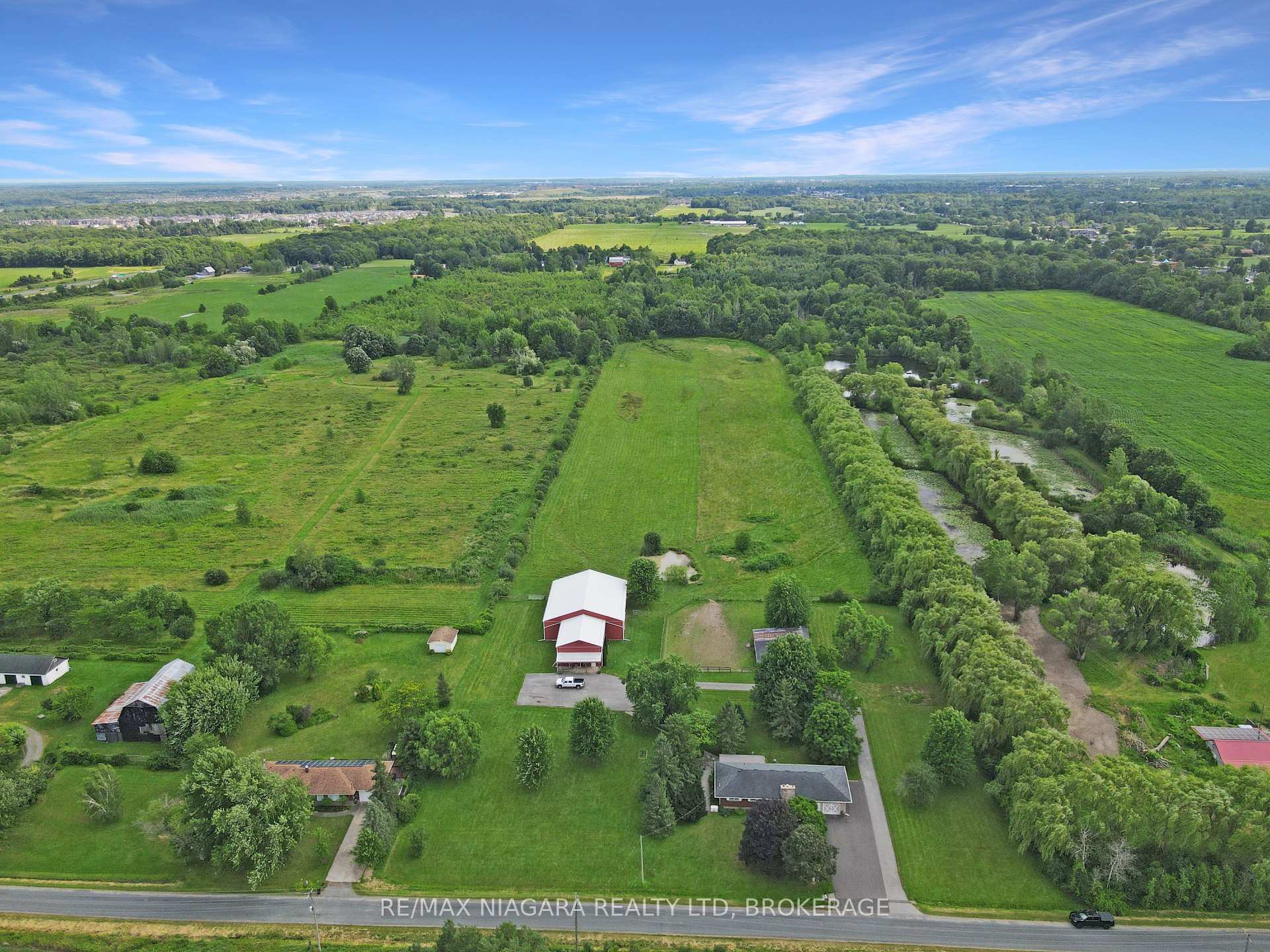 Photo 38 of 2223 Turner Road, Thorold, Hurricane/Merrittville — HOMEH
