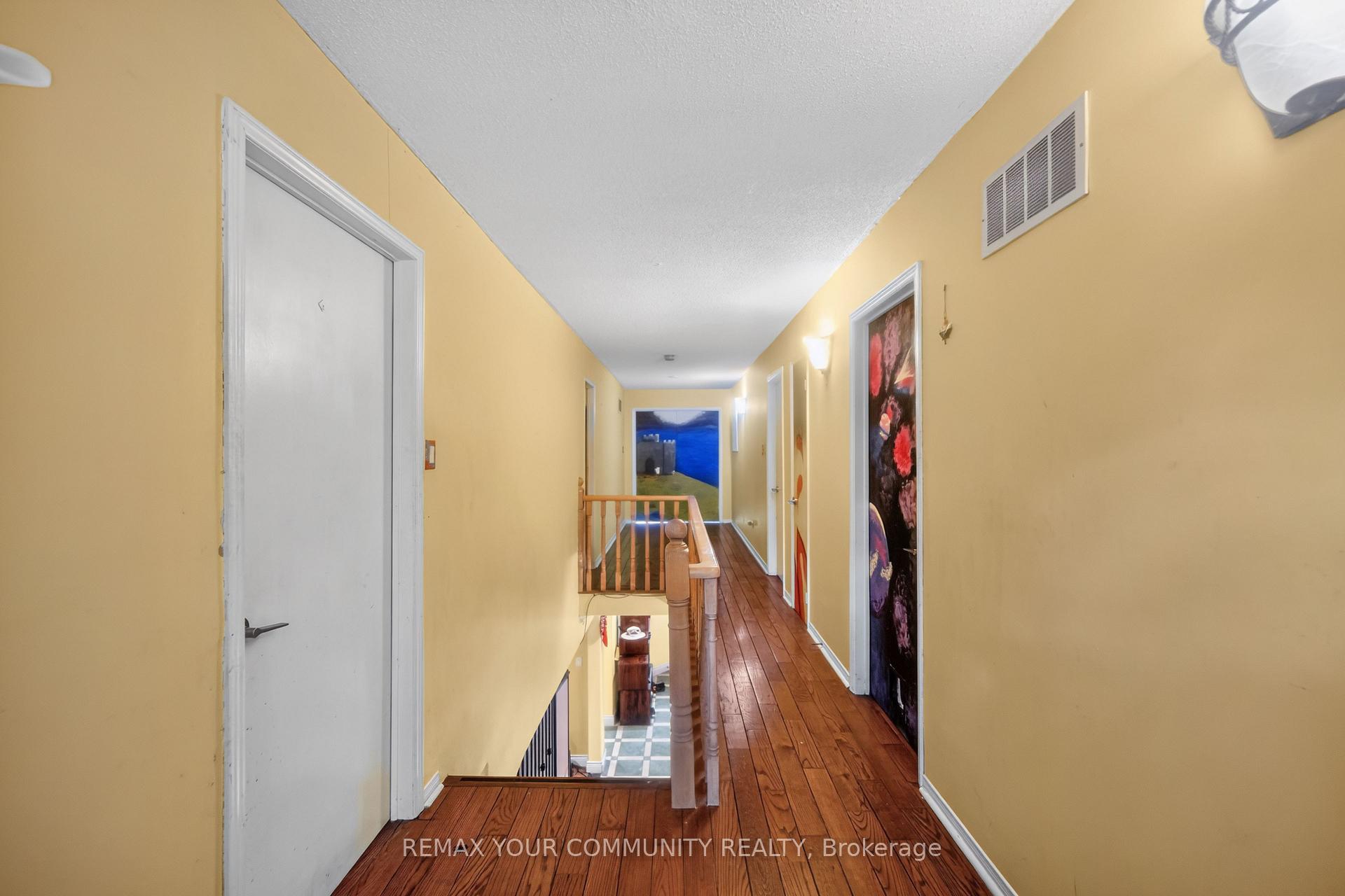 Photo 12 of 79 Westhampton Drive, Vaughan, Brownridge — HOMEH